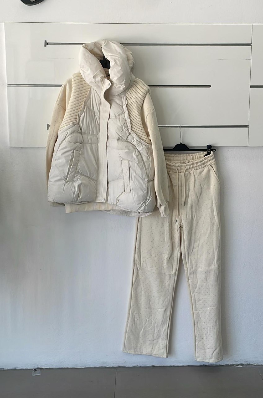 Joie Clair (J-Clair)