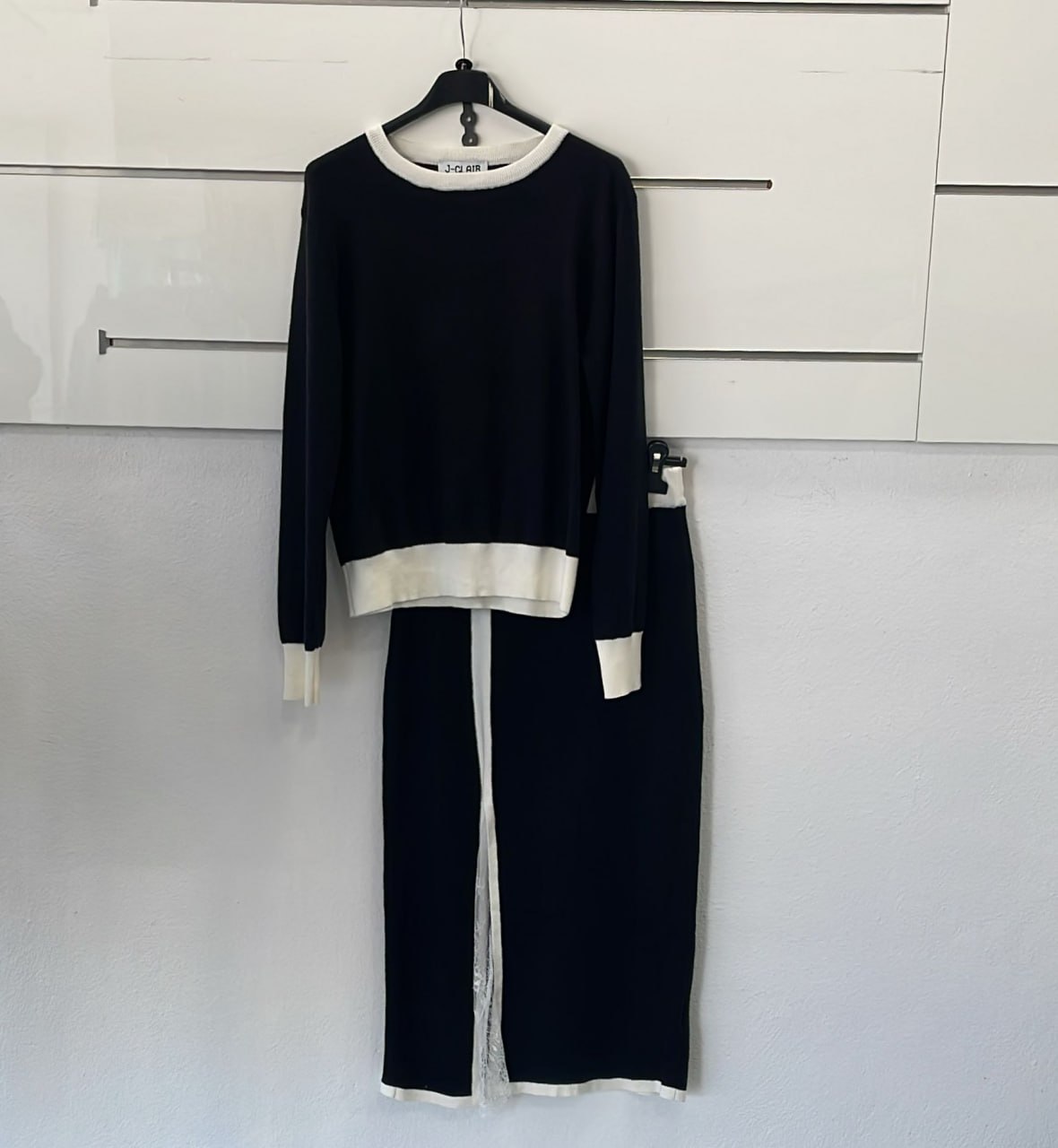 Joie Clair (J-Clair)