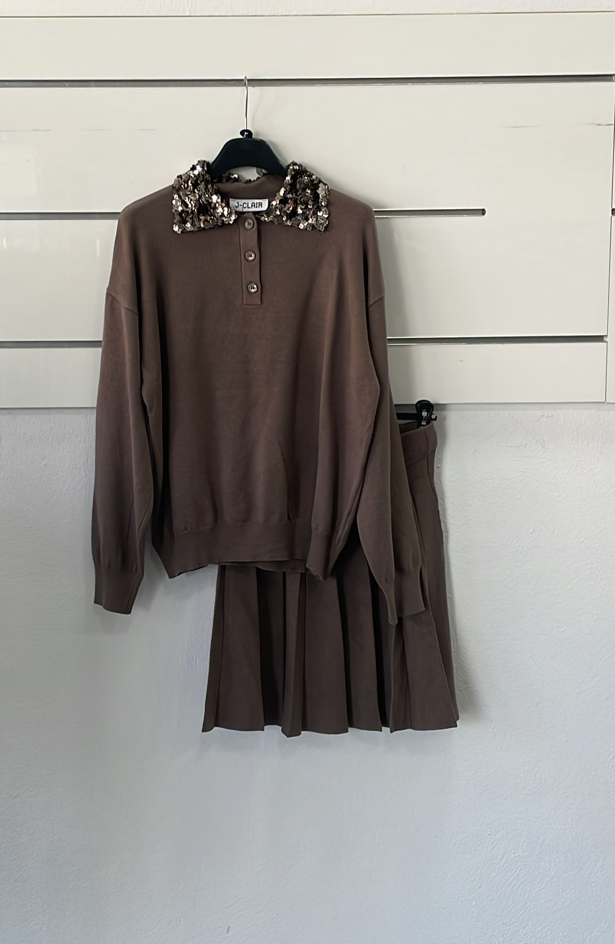 Joie Clair (J-Clair)