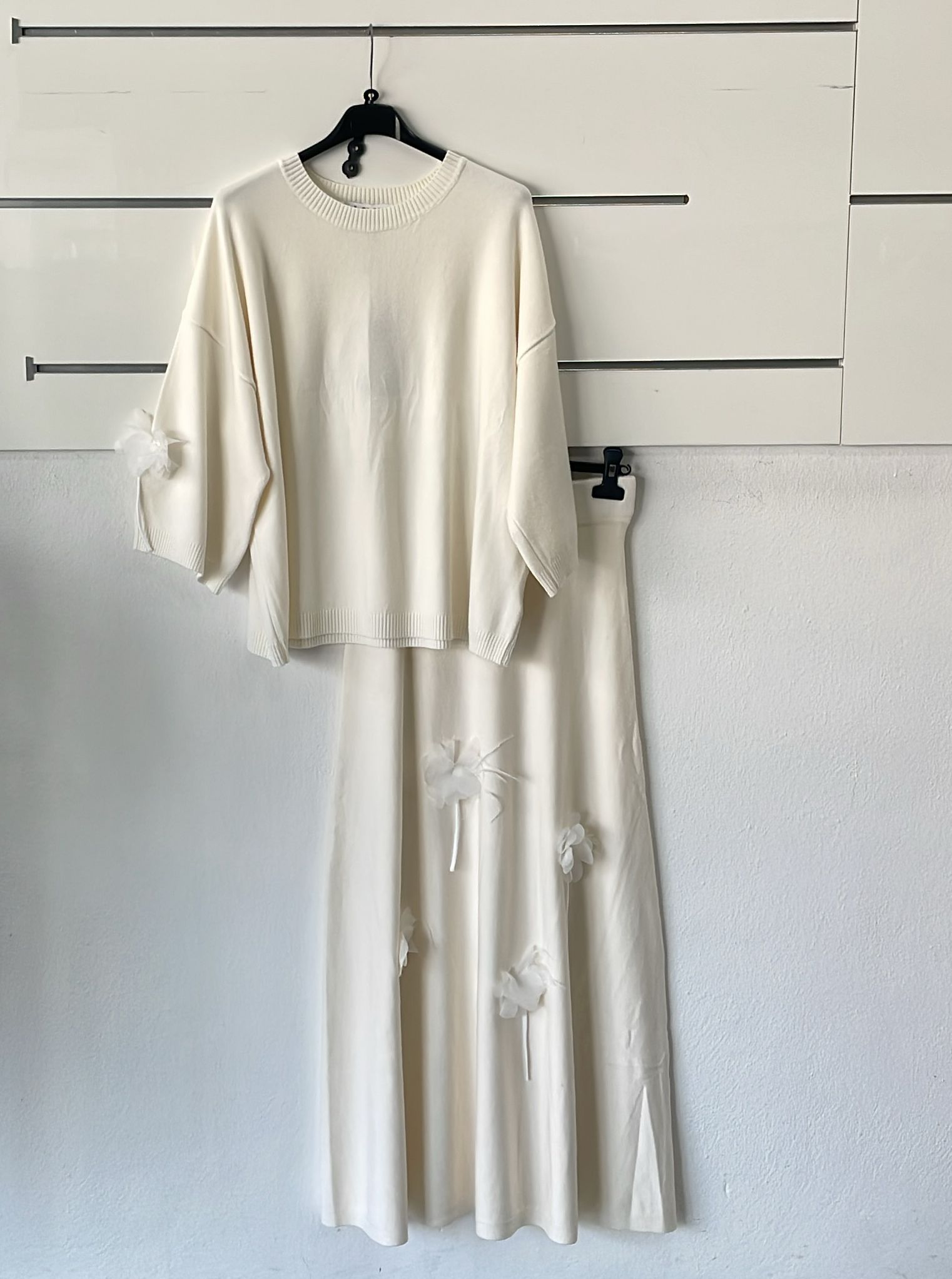 Joie Clair (J-Clair)