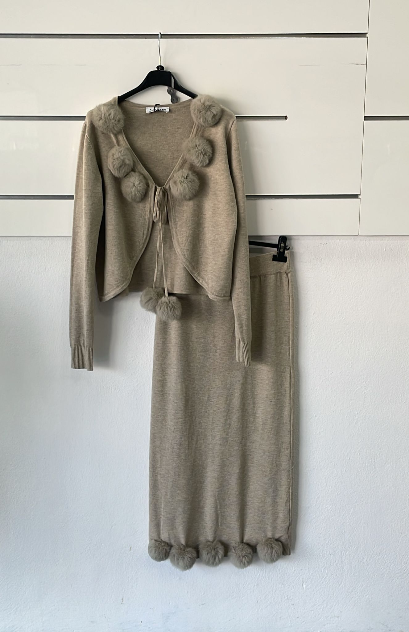 Joie Clair (J-Clair)