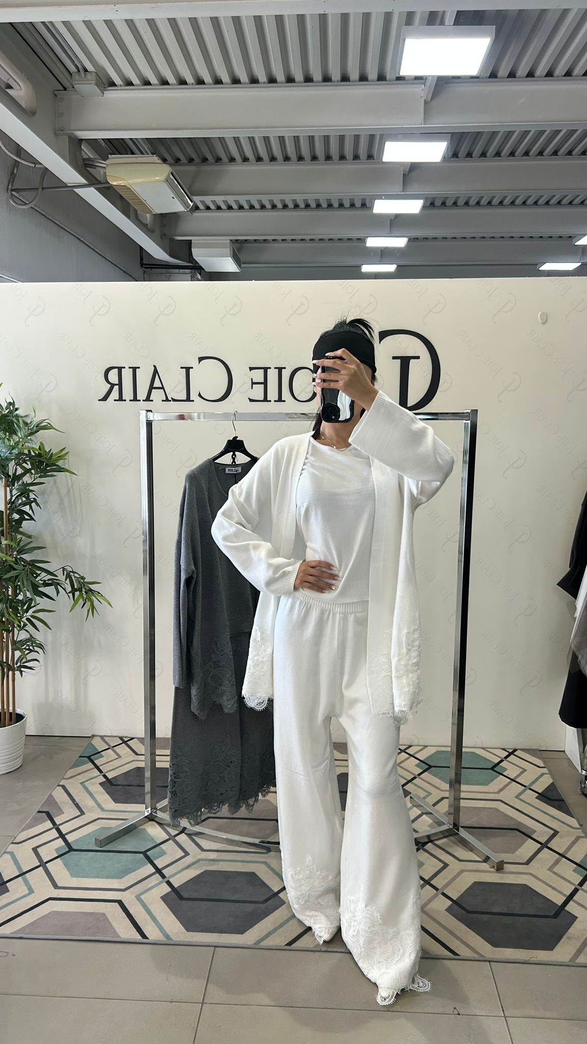 Фото Joie Clair (J-Clair)