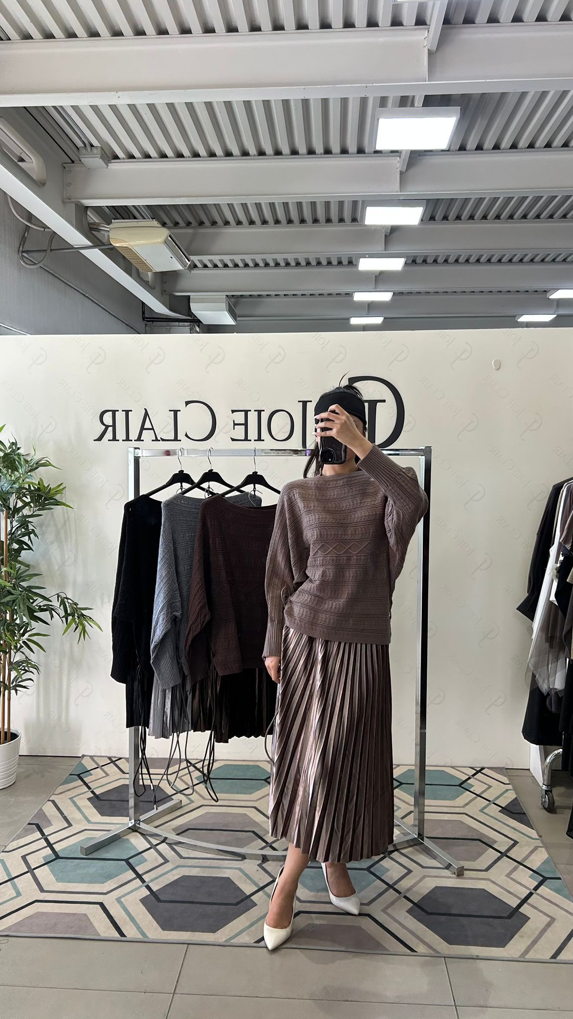 Фото Joie Clair (J-Clair)