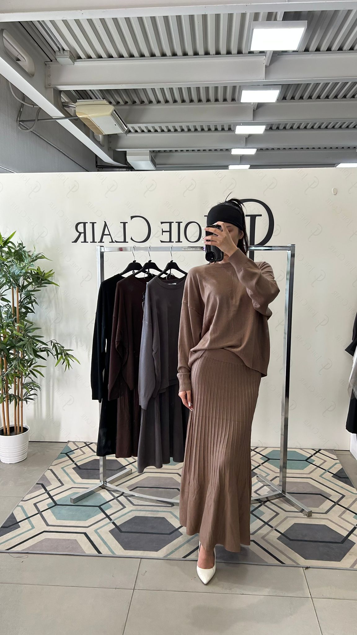 Фото Joie Clair (J-Clair)