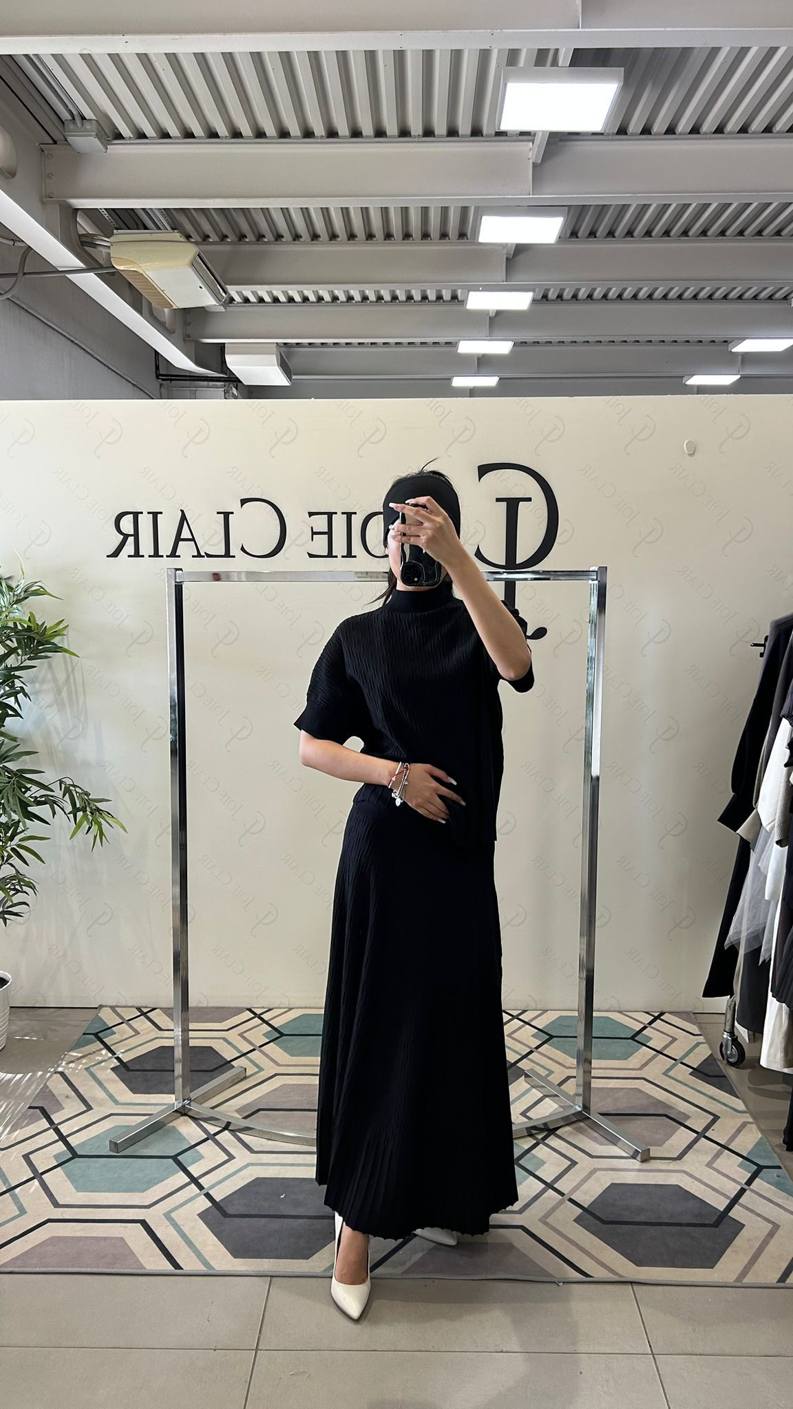 Фото Joie Clair (J-Clair)