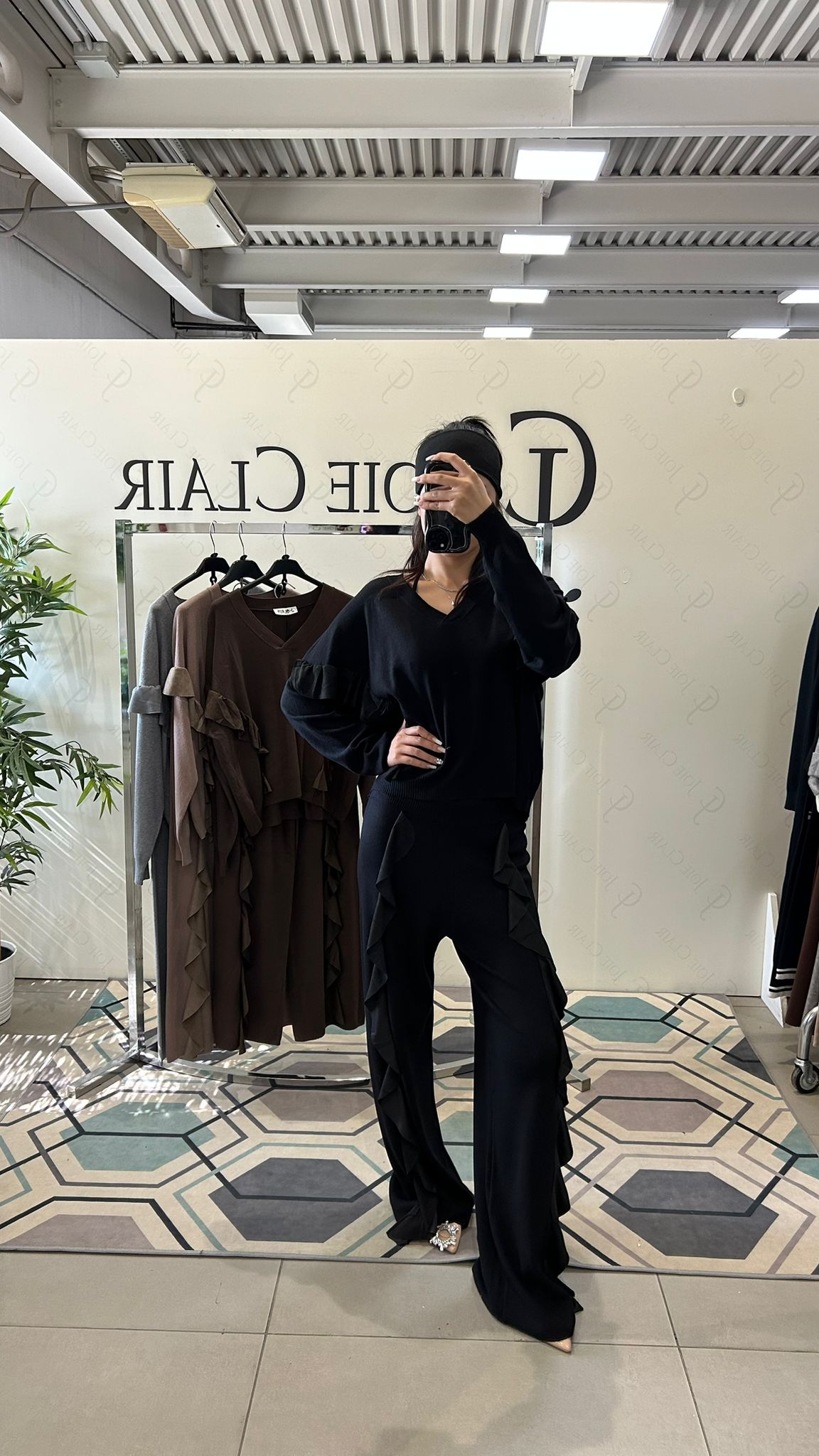 Фото Joie Clair (J-Clair)