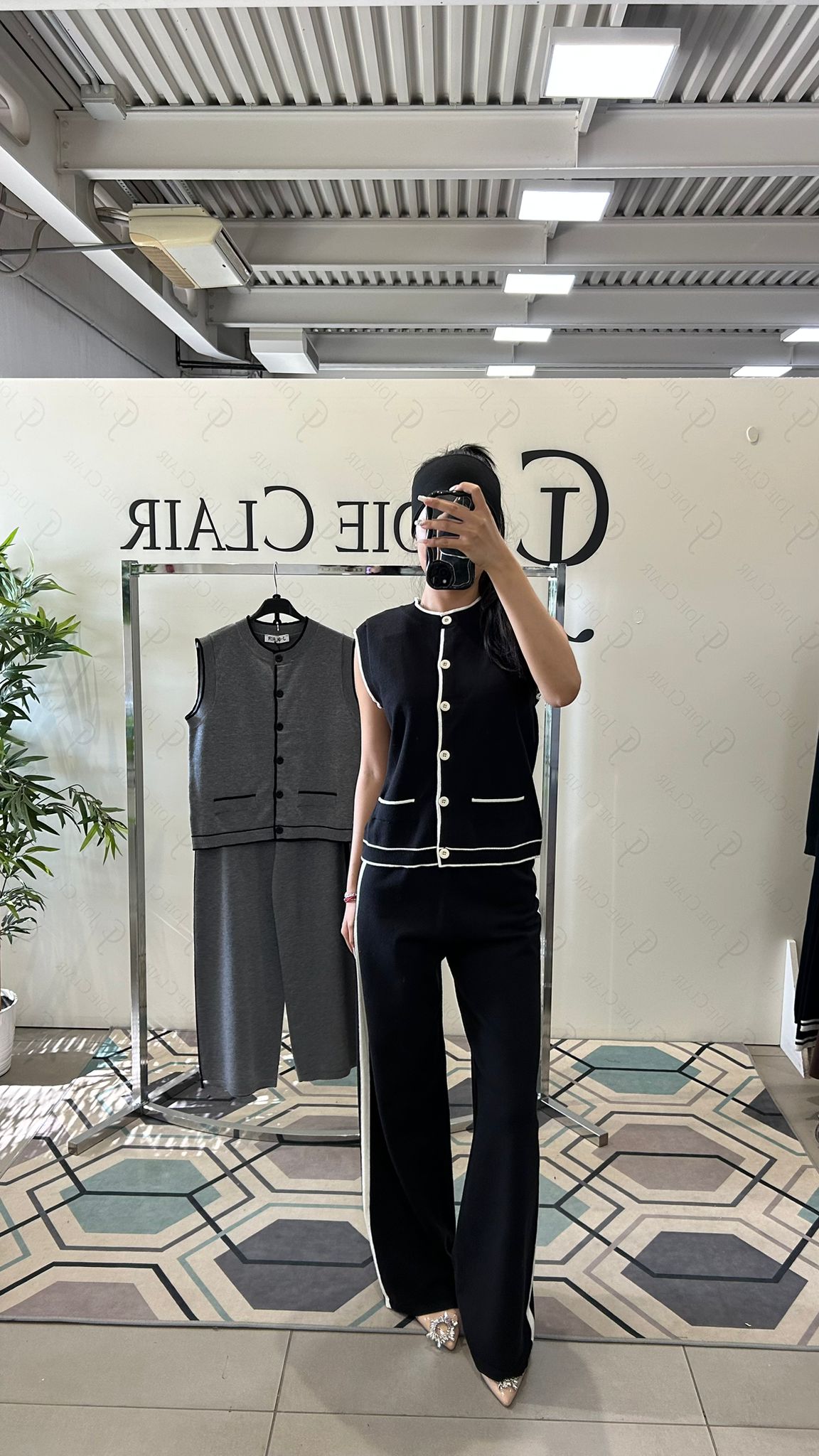 Фото Joie Clair (J-Clair)