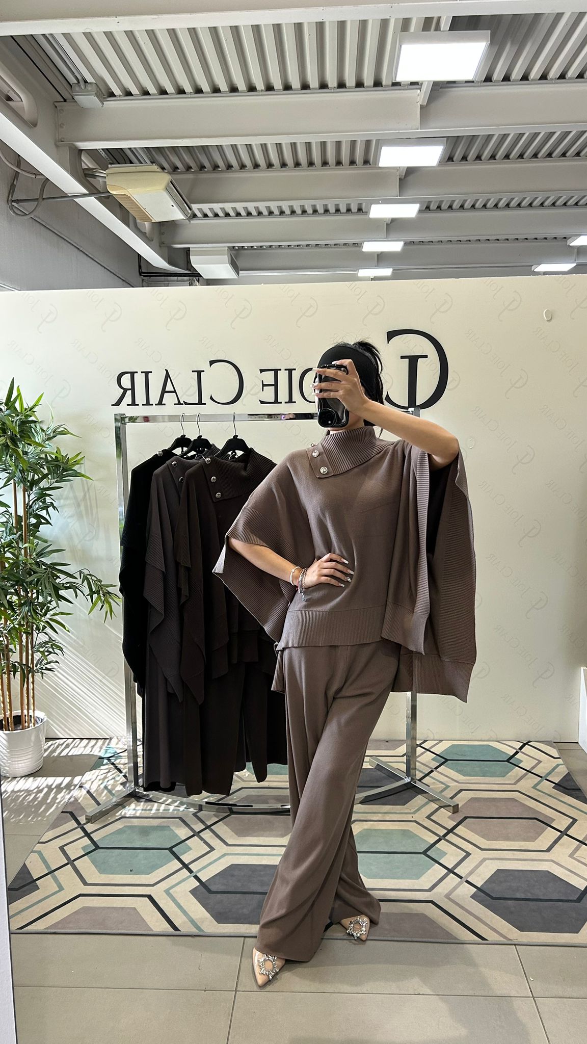 Фото Joie Clair (J-Clair)