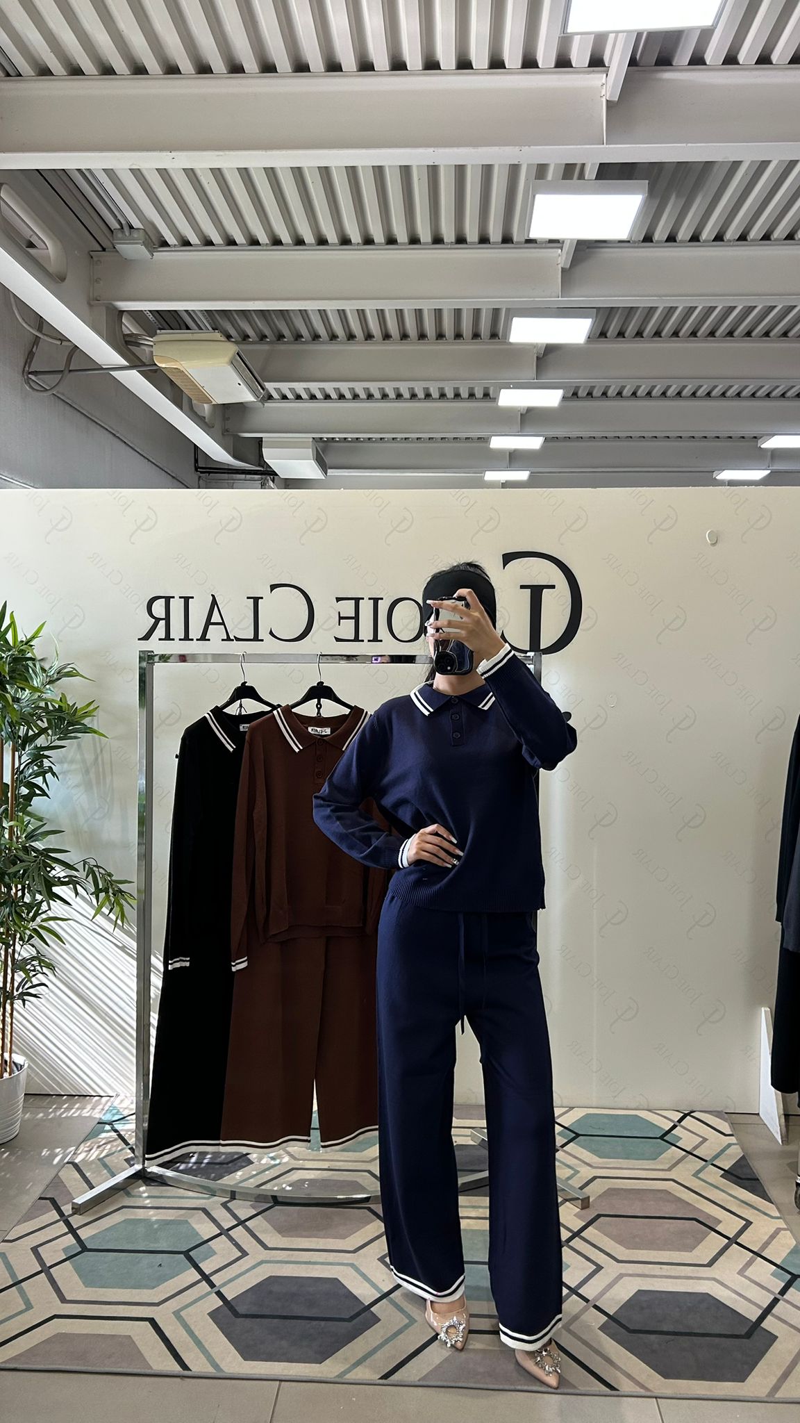 Фото Joie Clair (J-Clair)