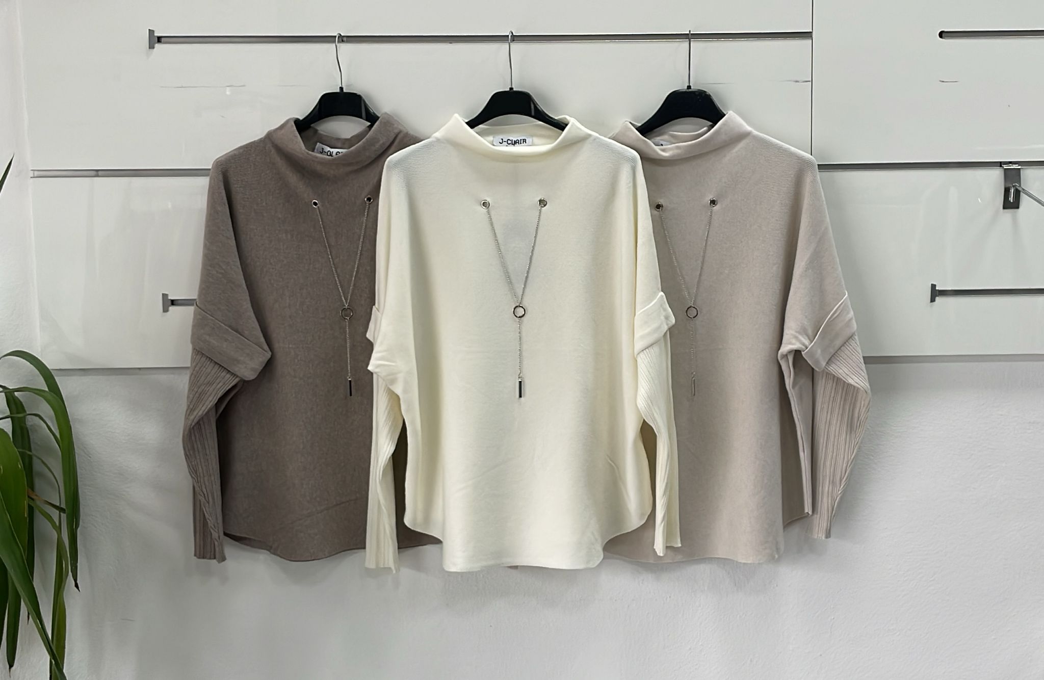 Фото Joie Clair (J-Clair)