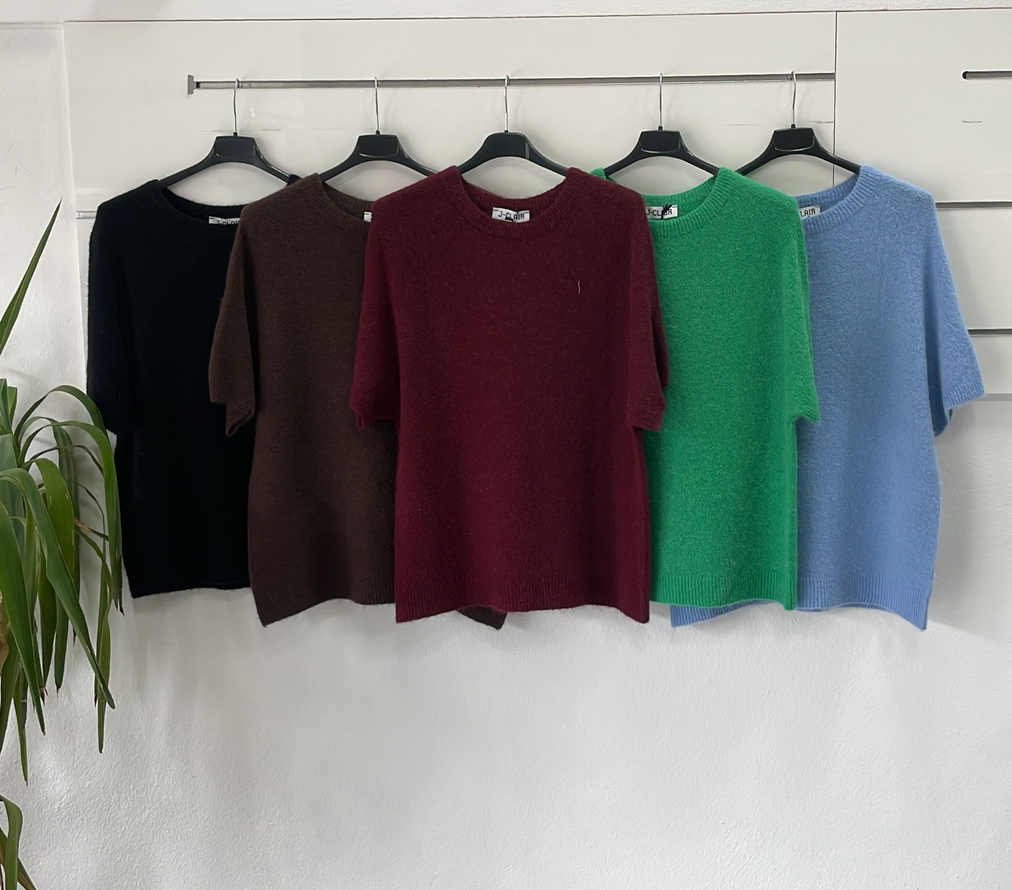 Joie Clair (J-Clair)