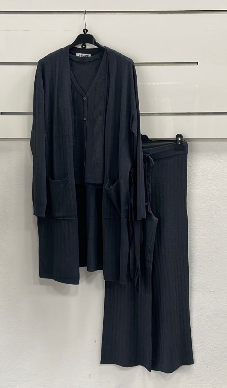 Joie Clair (J-Clair)