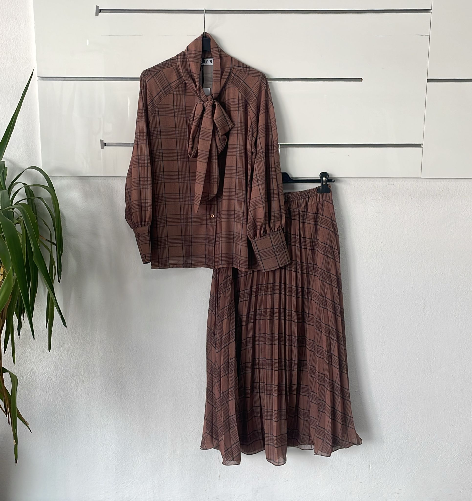 Joie Clair (J-Clair)