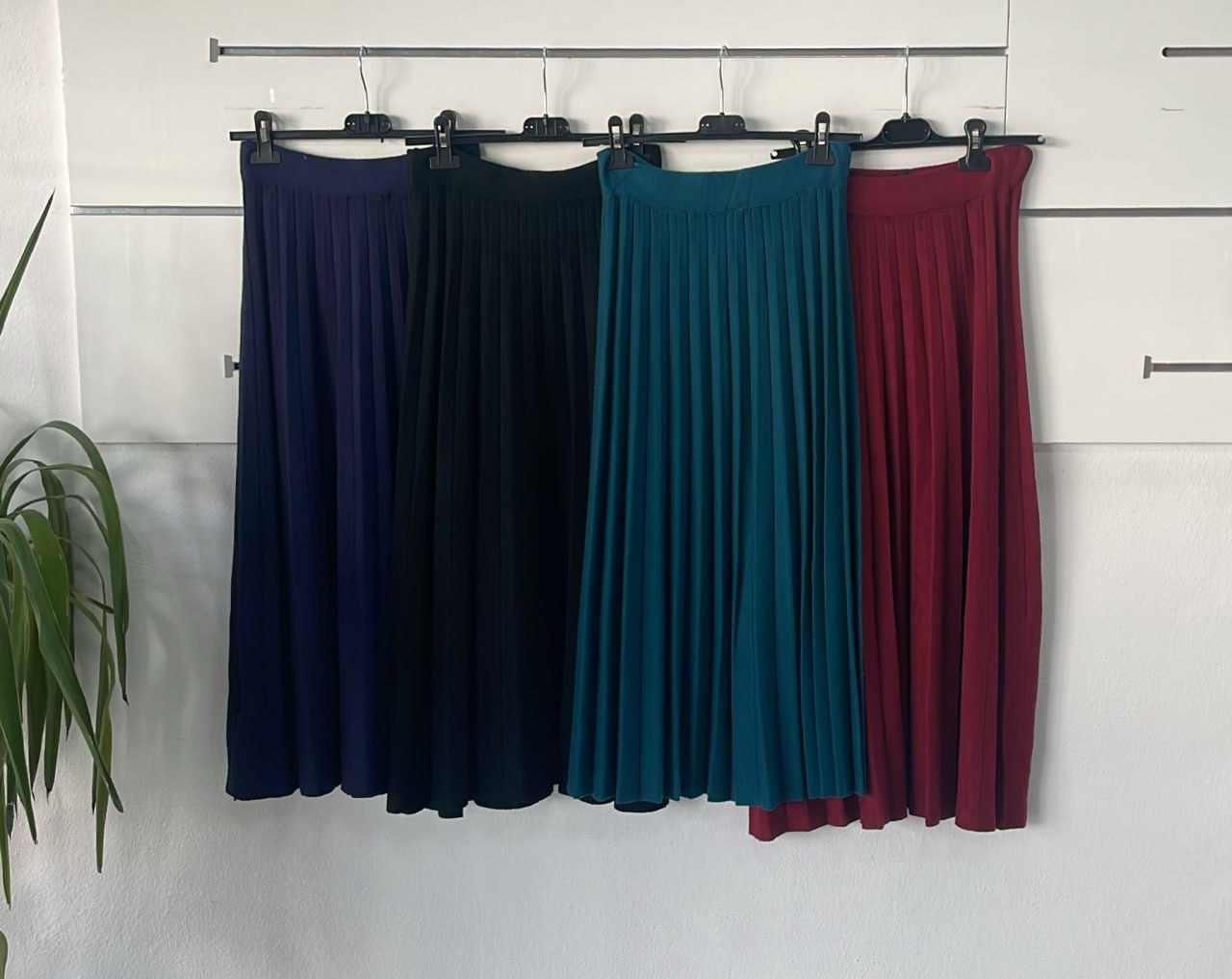 Joie Clair (J-Clair)