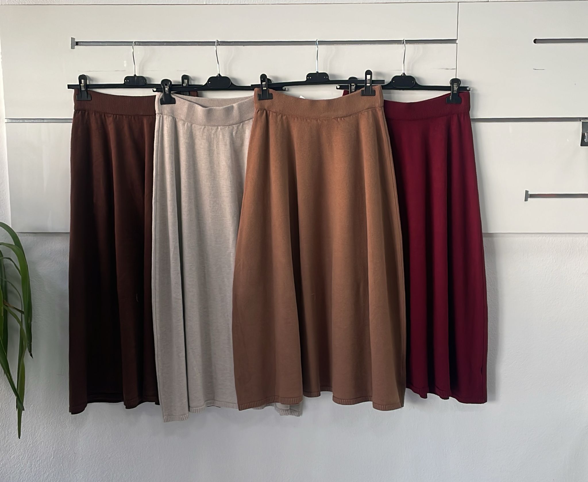 Joie Clair (J-Clair)