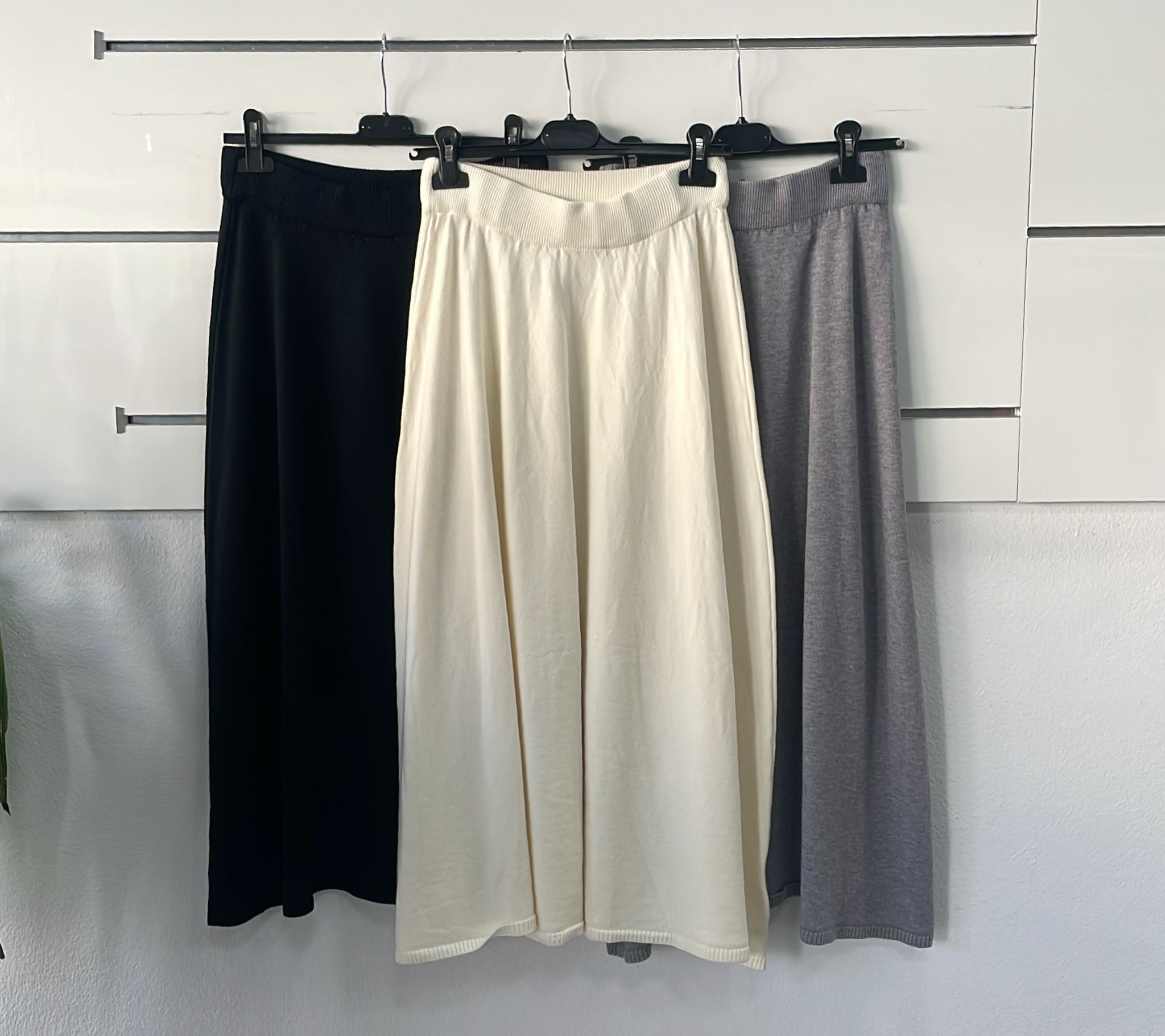 Joie Clair (J-Clair)