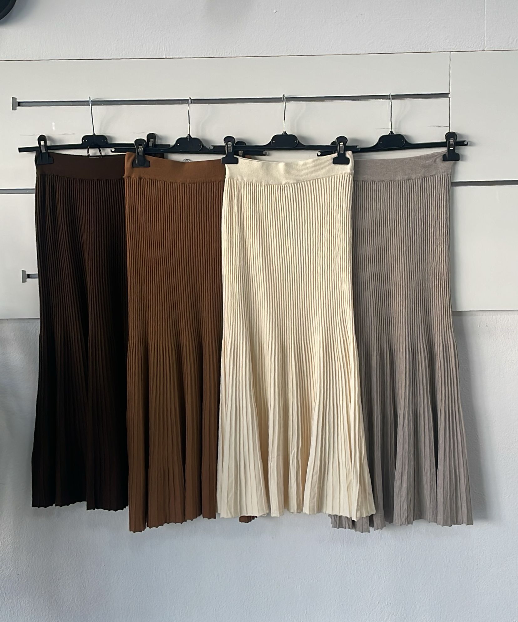 Joie Clair (J-Clair)