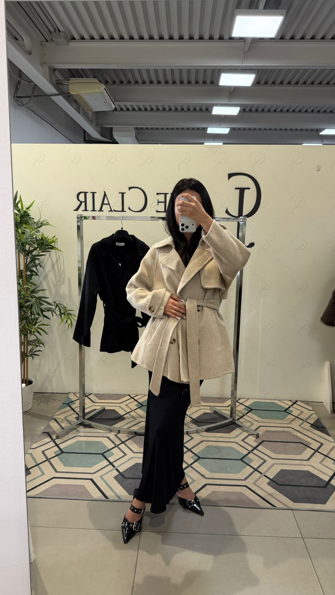 Joie Clair (J-Clair)