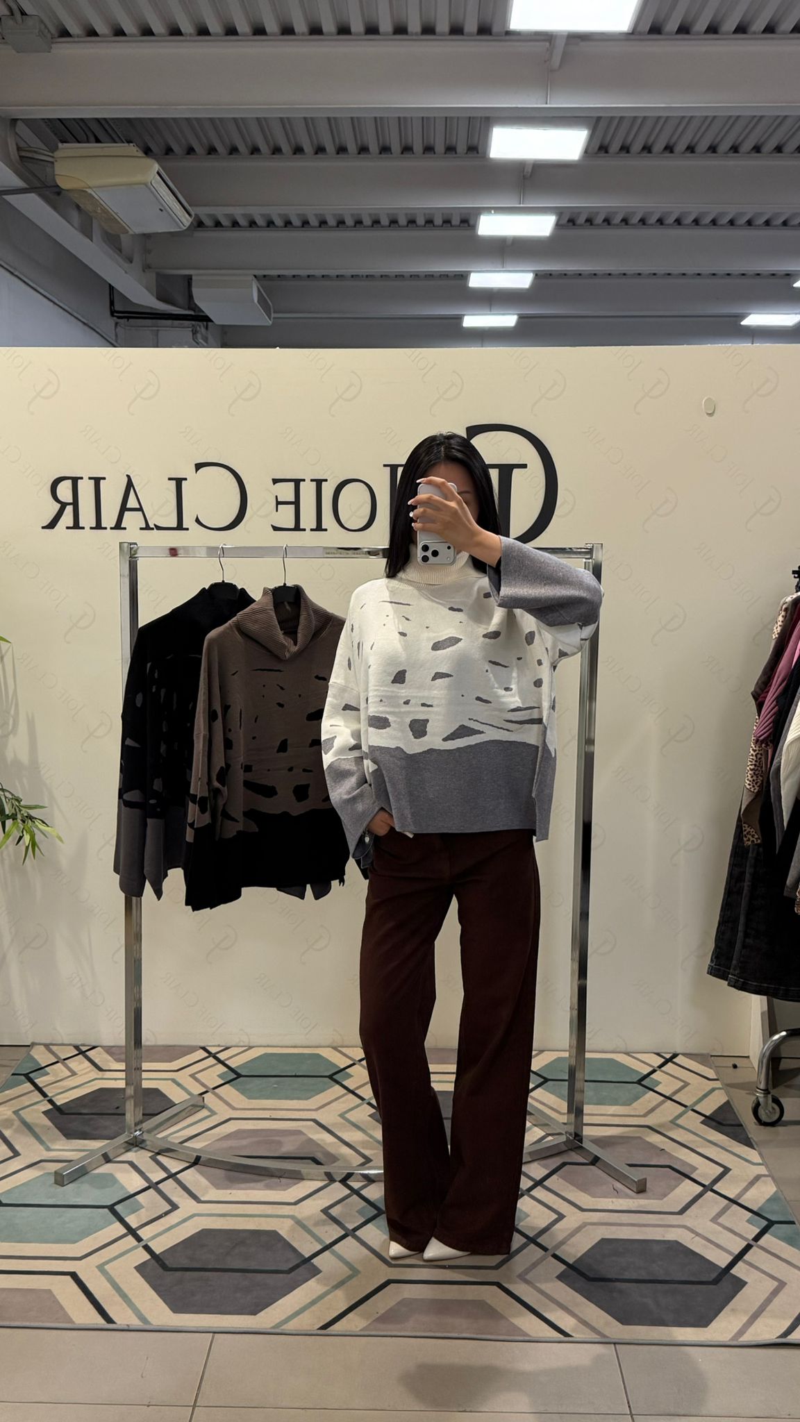 Фото Joie Clair (J-Clair)