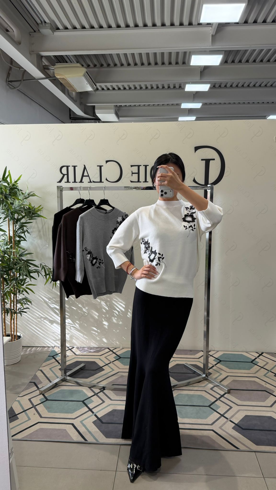 Фото Joie Clair (J-Clair)