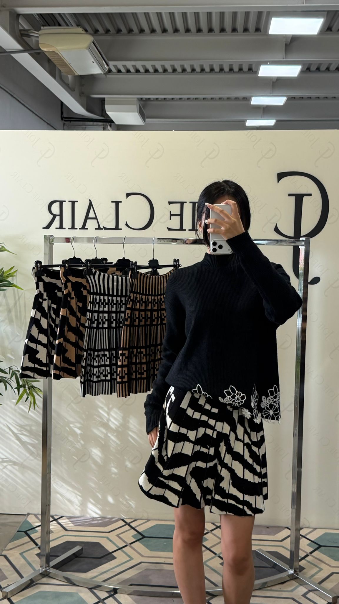 Фото Joie Clair (J-Clair)