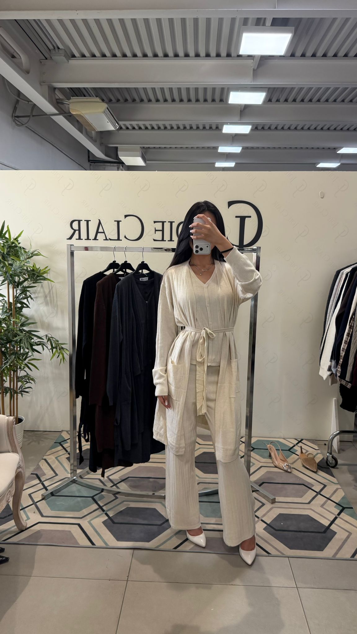 Фото Joie Clair (J-Clair)