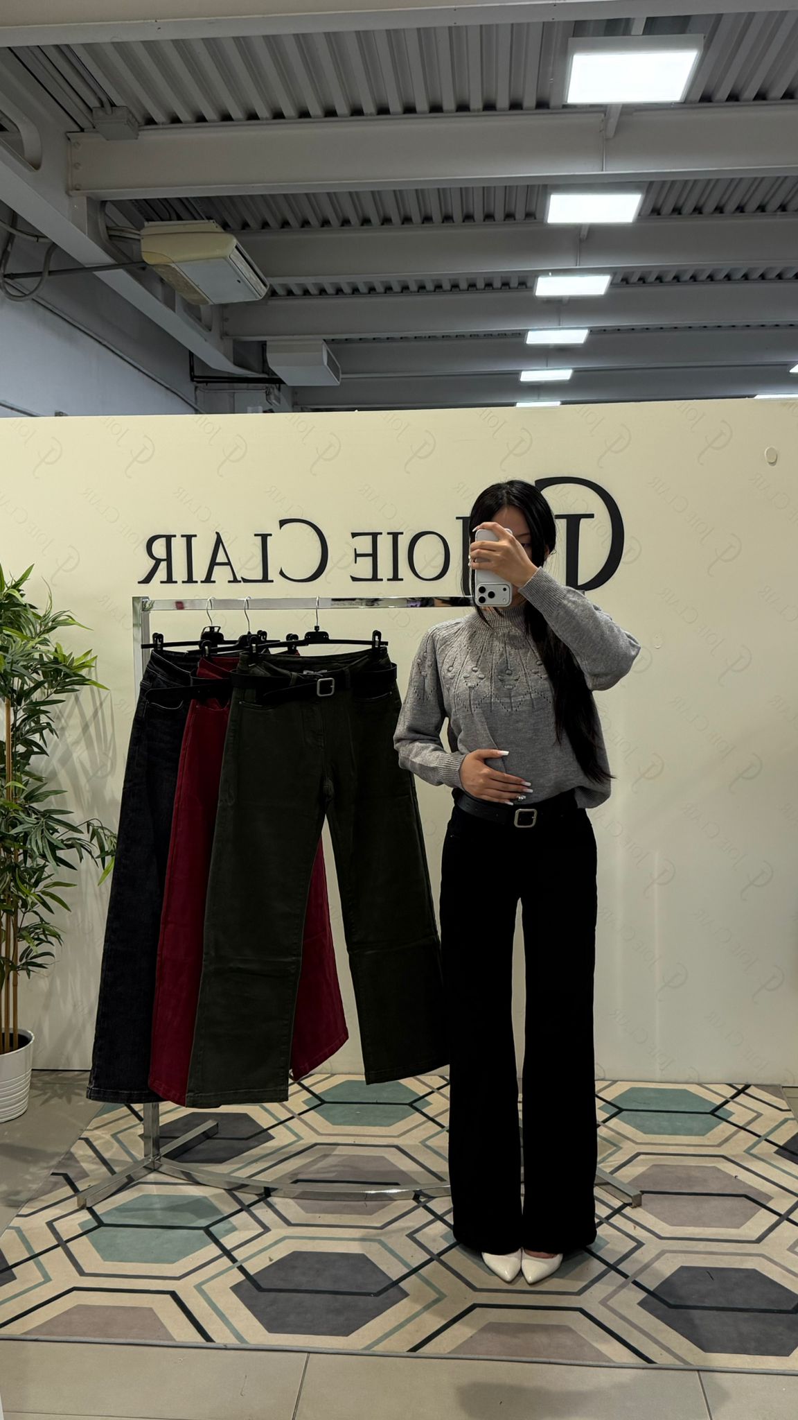 Фото Joie Clair (J-Clair)