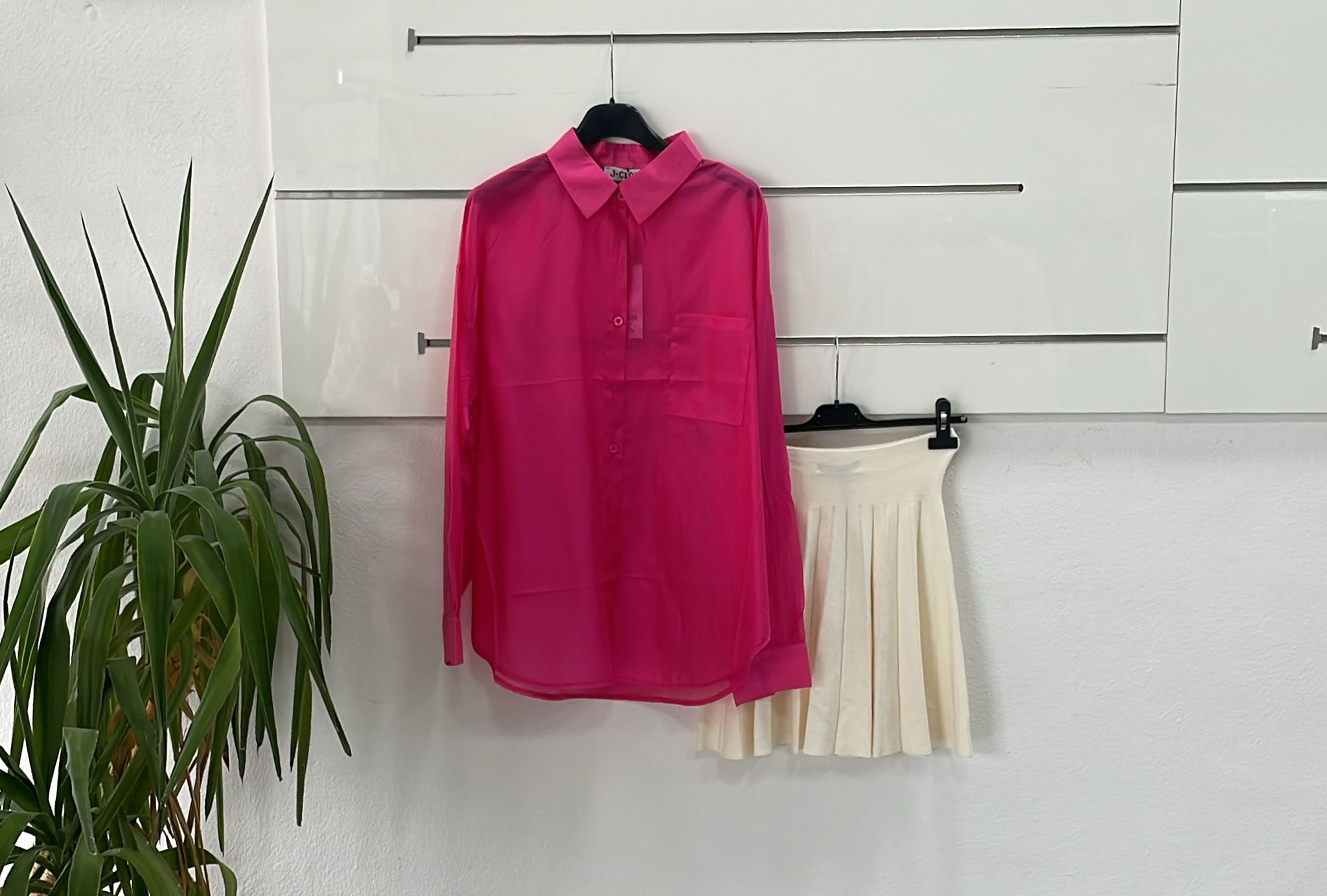 Joie Clair (J-Clair)