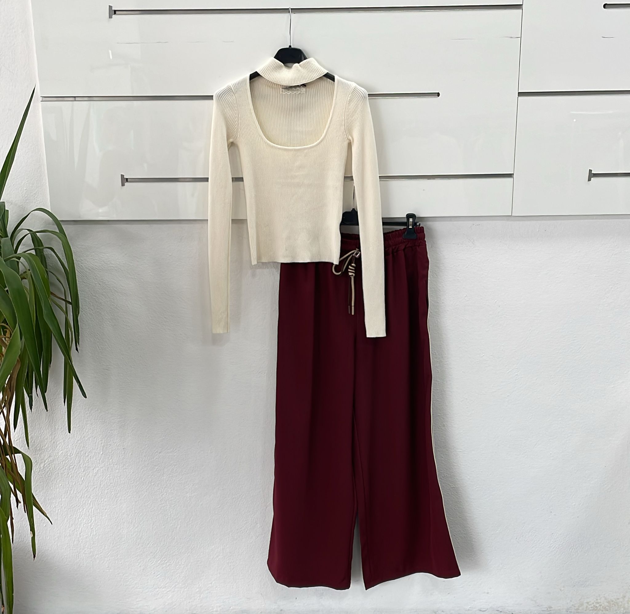 Joie Clair (J-Clair)