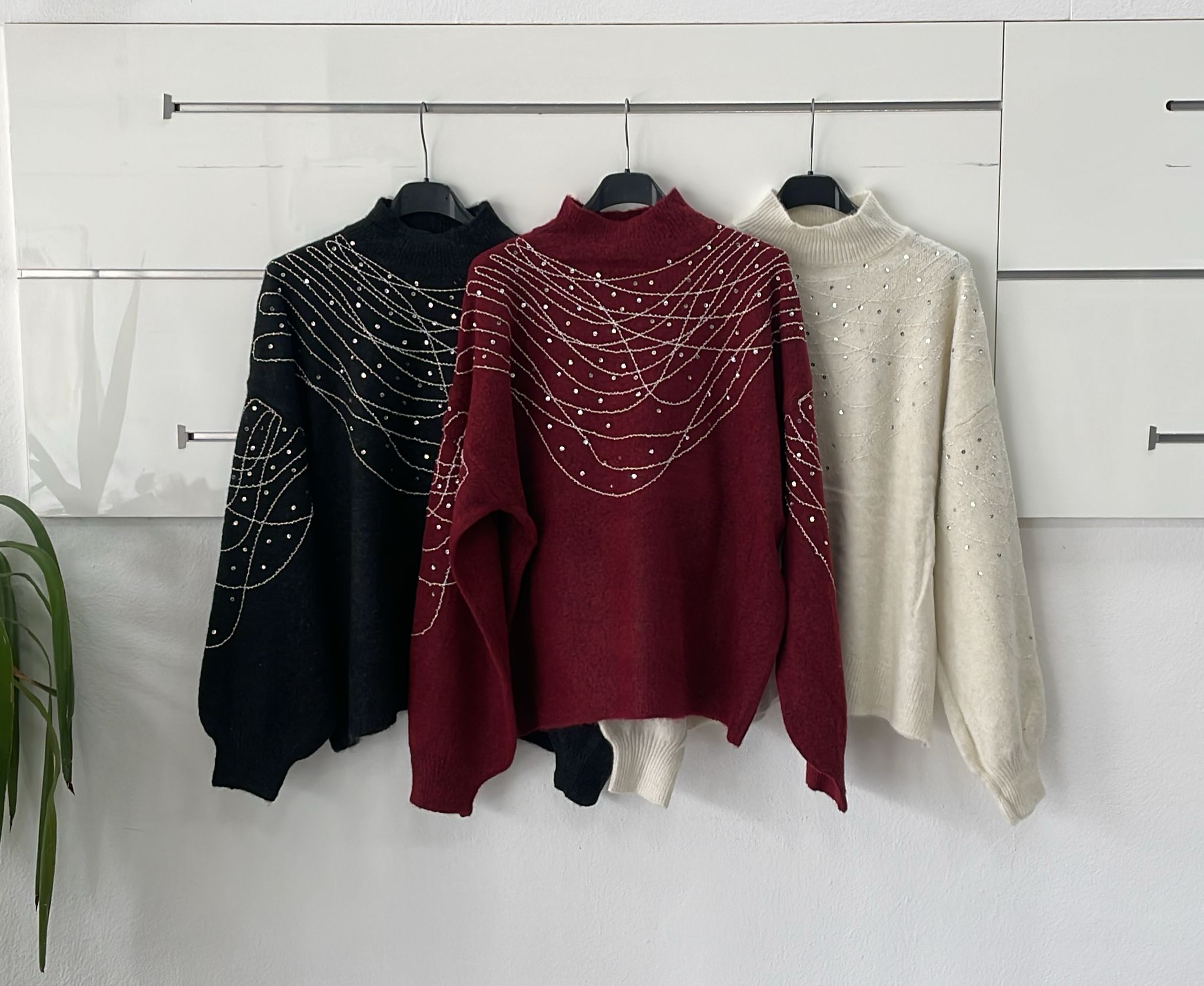 Joie Clair (J-Clair)