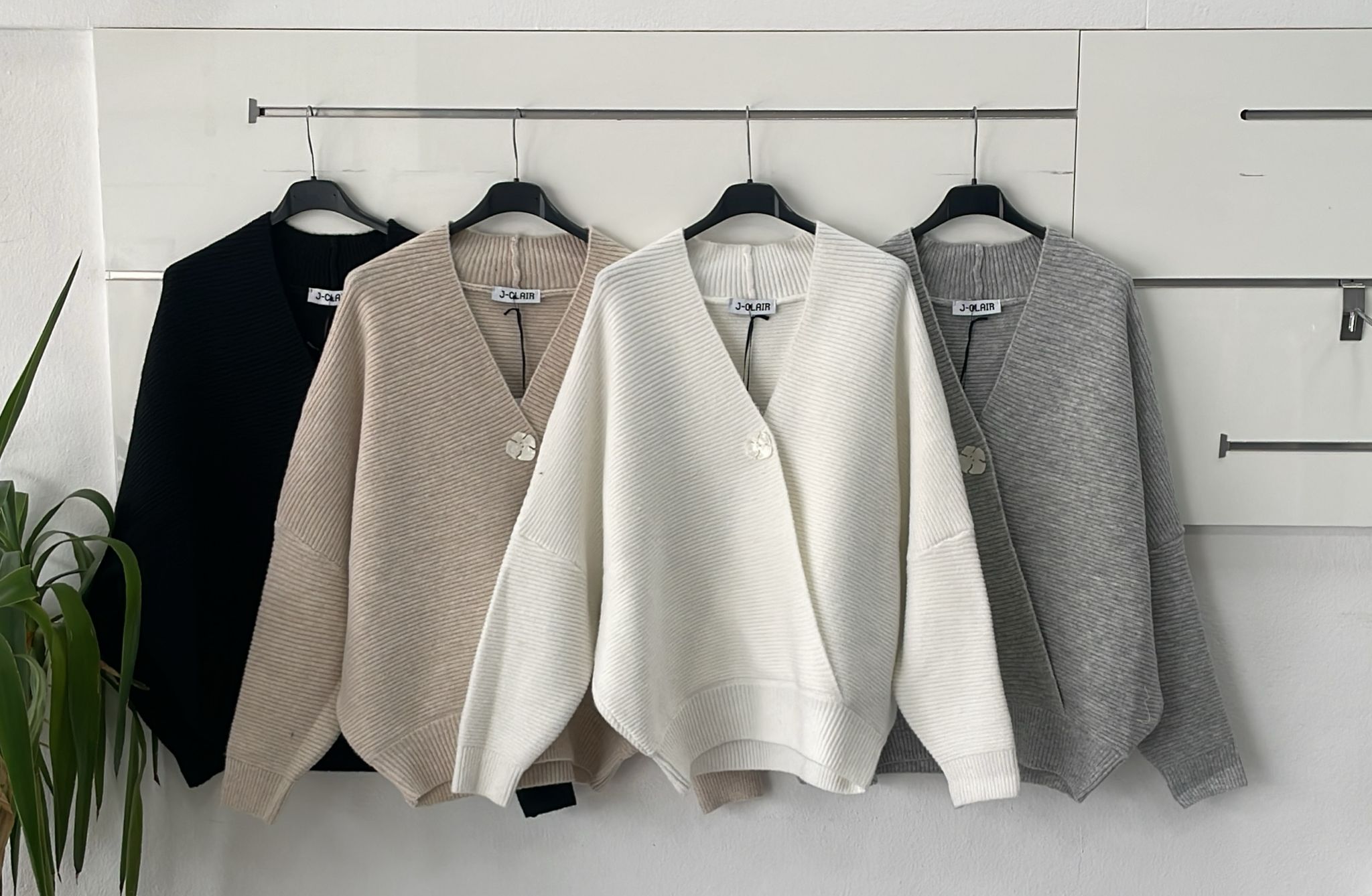 Joie Clair (J-Clair)