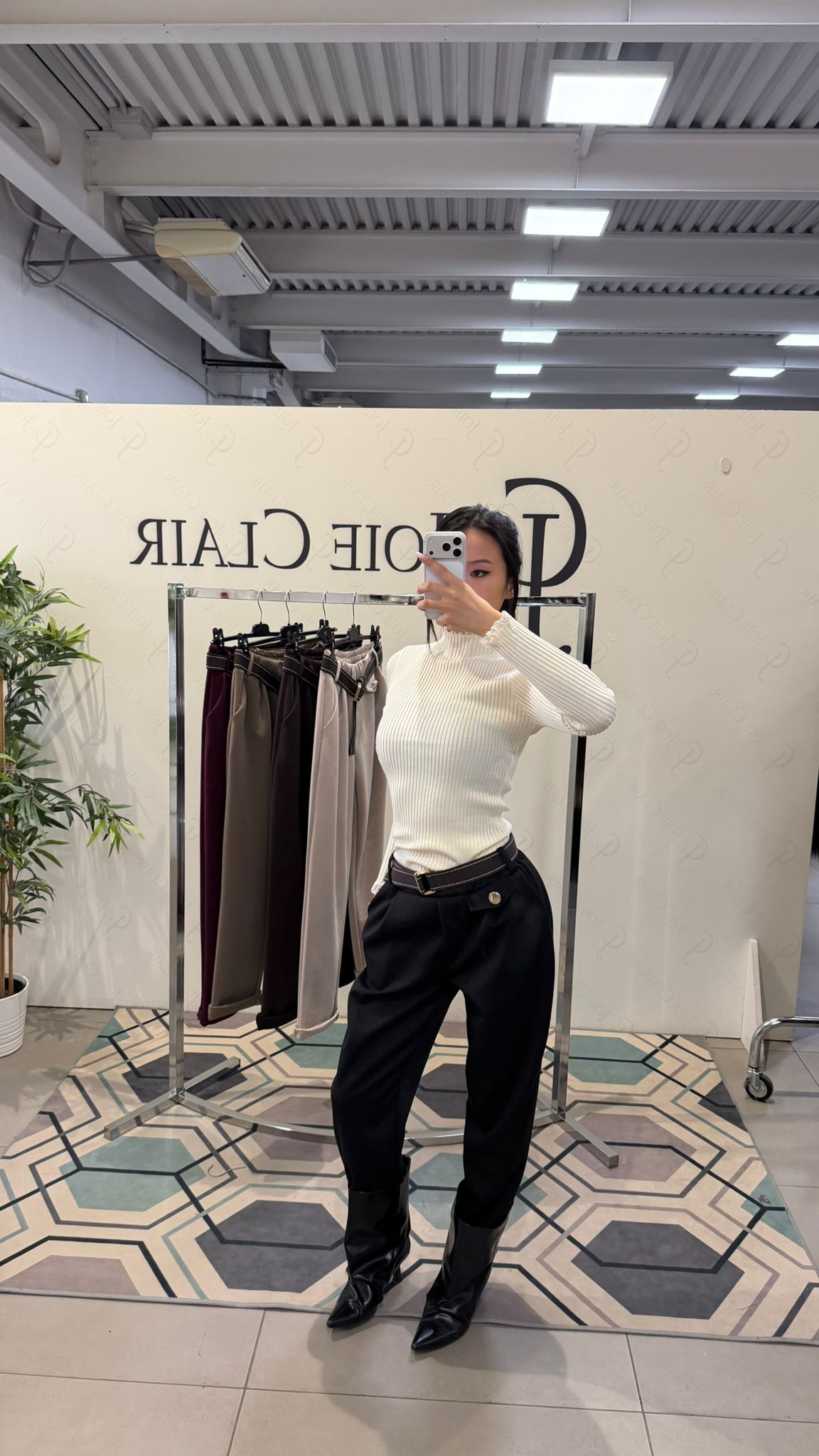 Joie Clair (J-Clair)