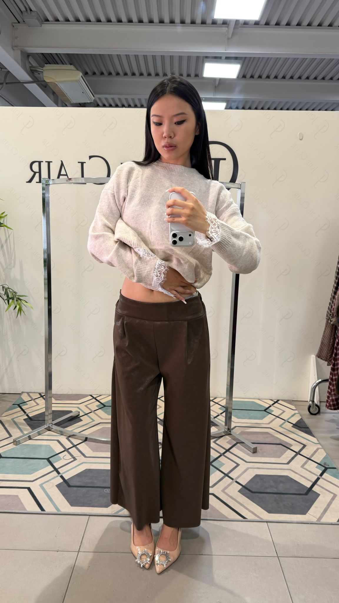 Joie Clair (J-Clair)