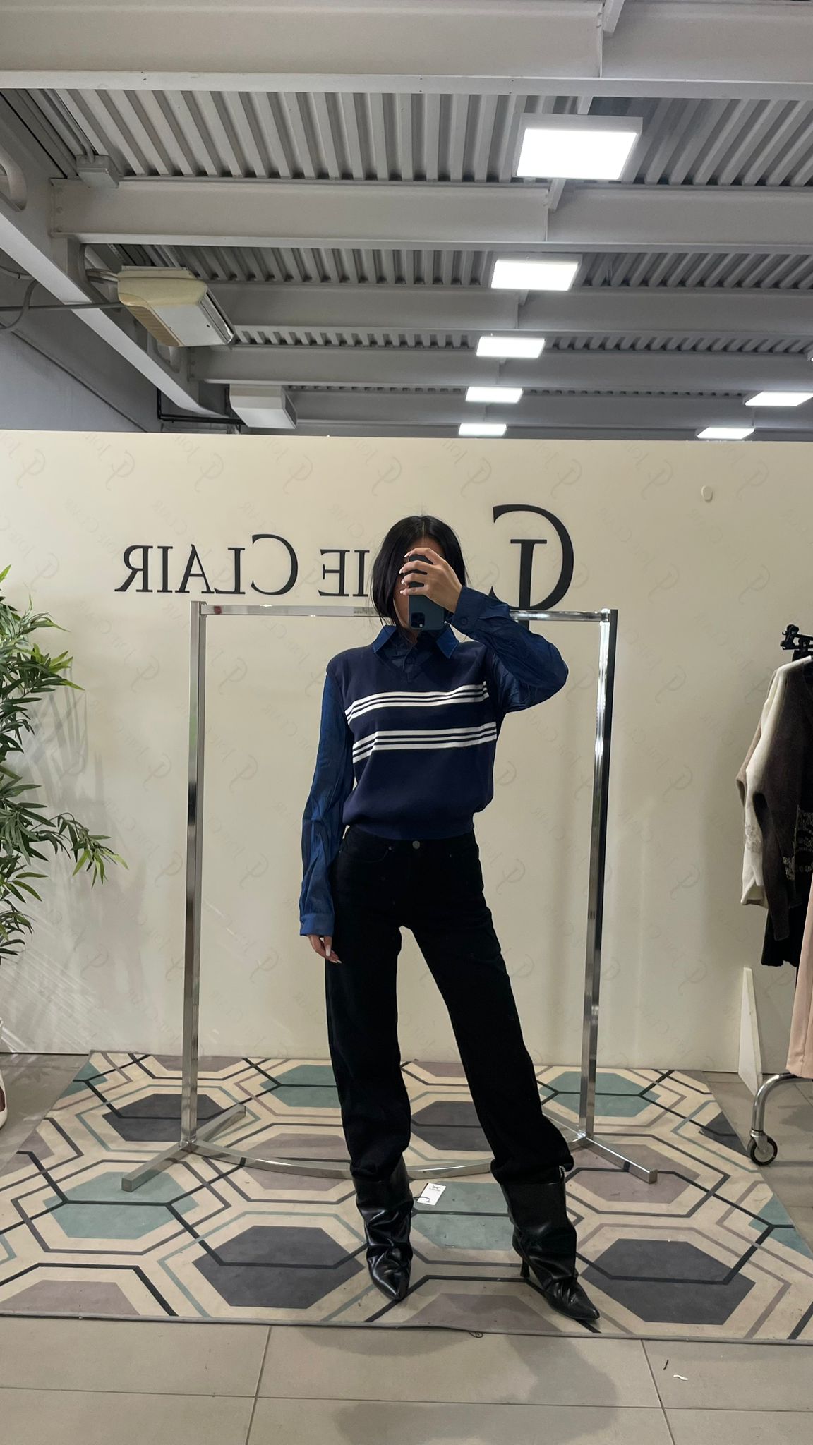 Фото Joie Clair (J-Clair)