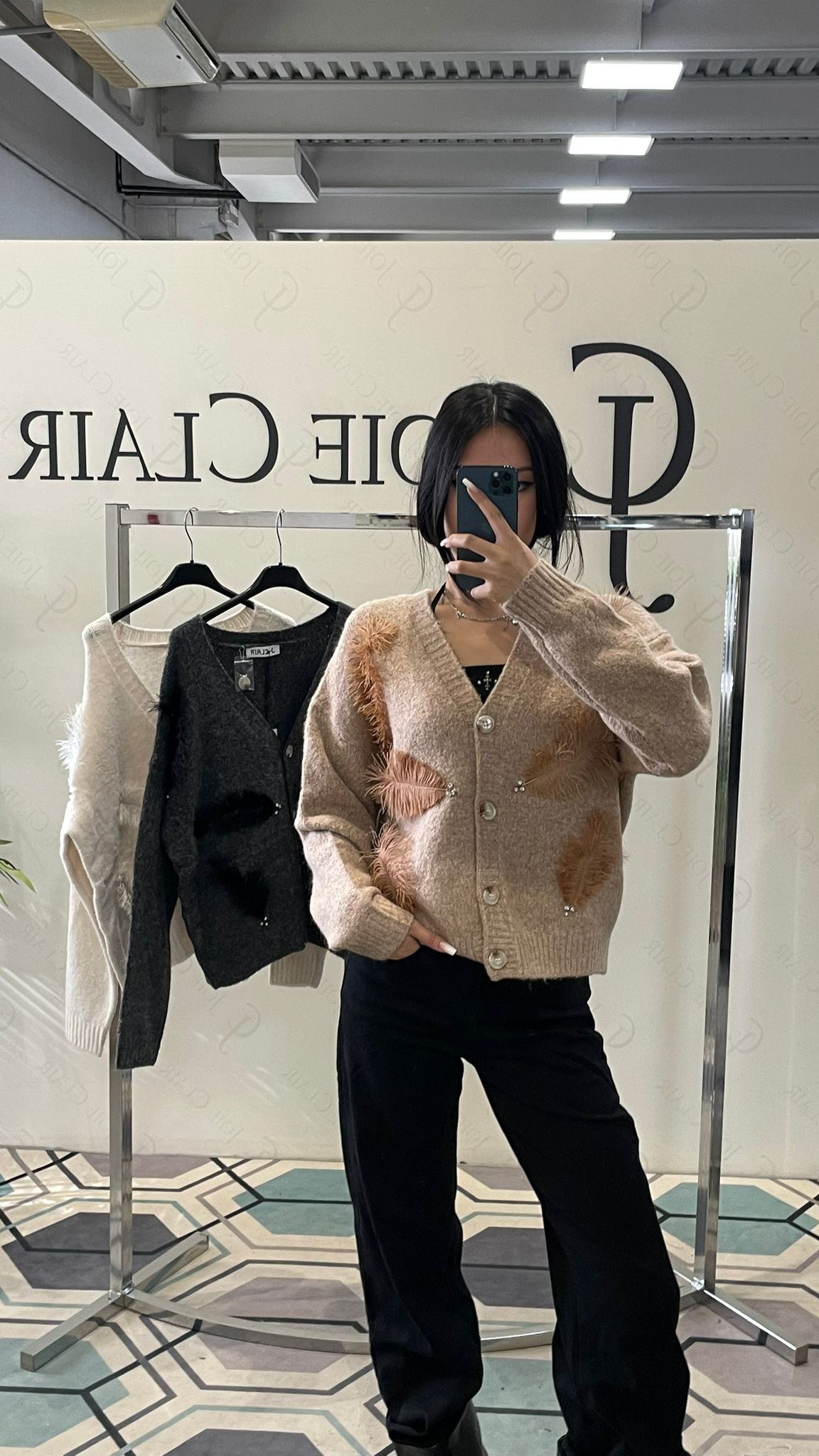 Фото Joie Clair (J-Clair)