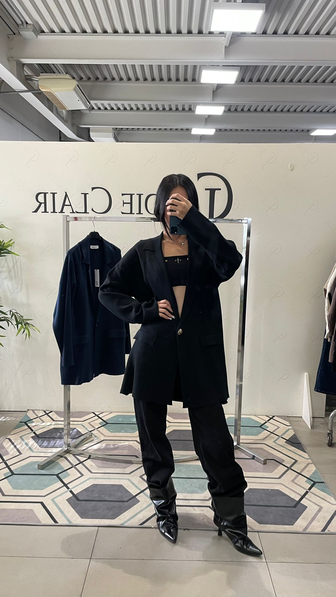 Фото Joie Clair (J-Clair)