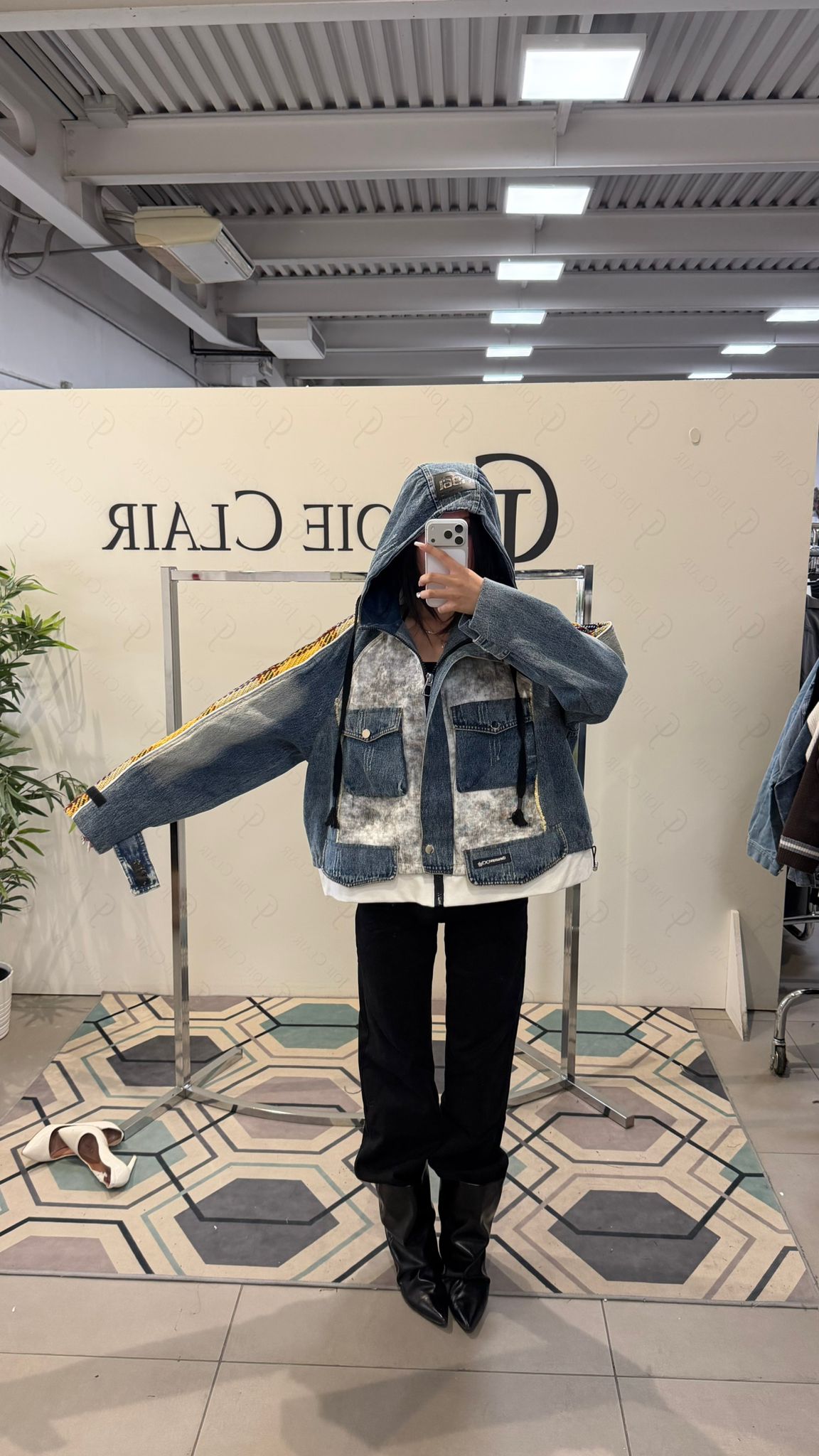 Фото Joie Clair (J-Clair)