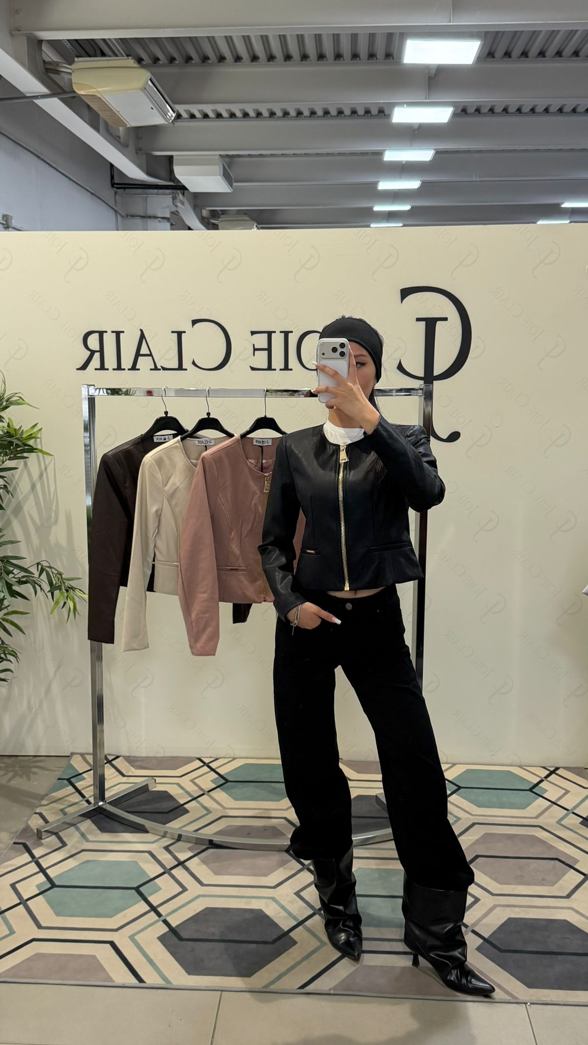 Фото Joie Clair (J-Clair)