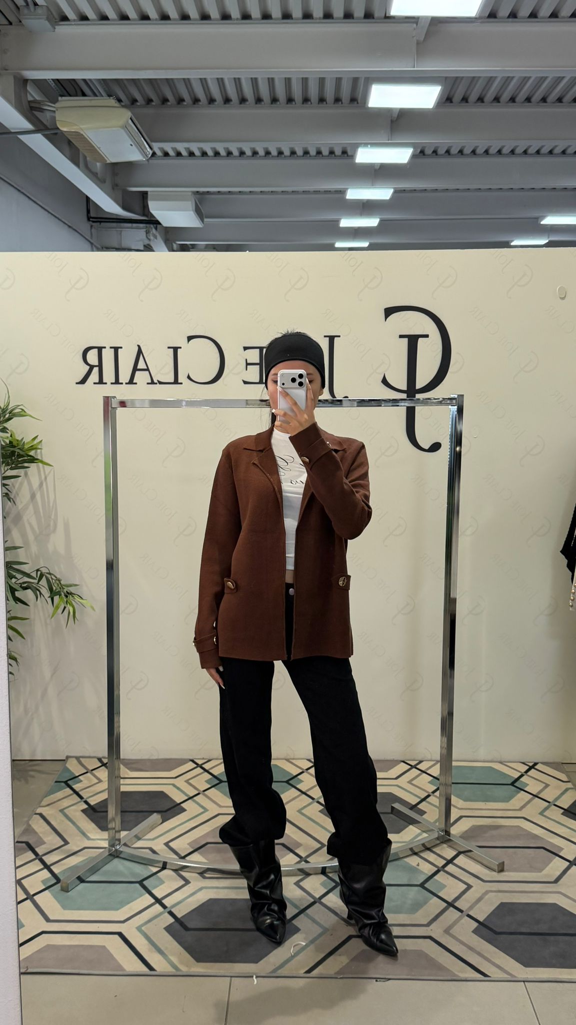 Фото Joie Clair (J-Clair)