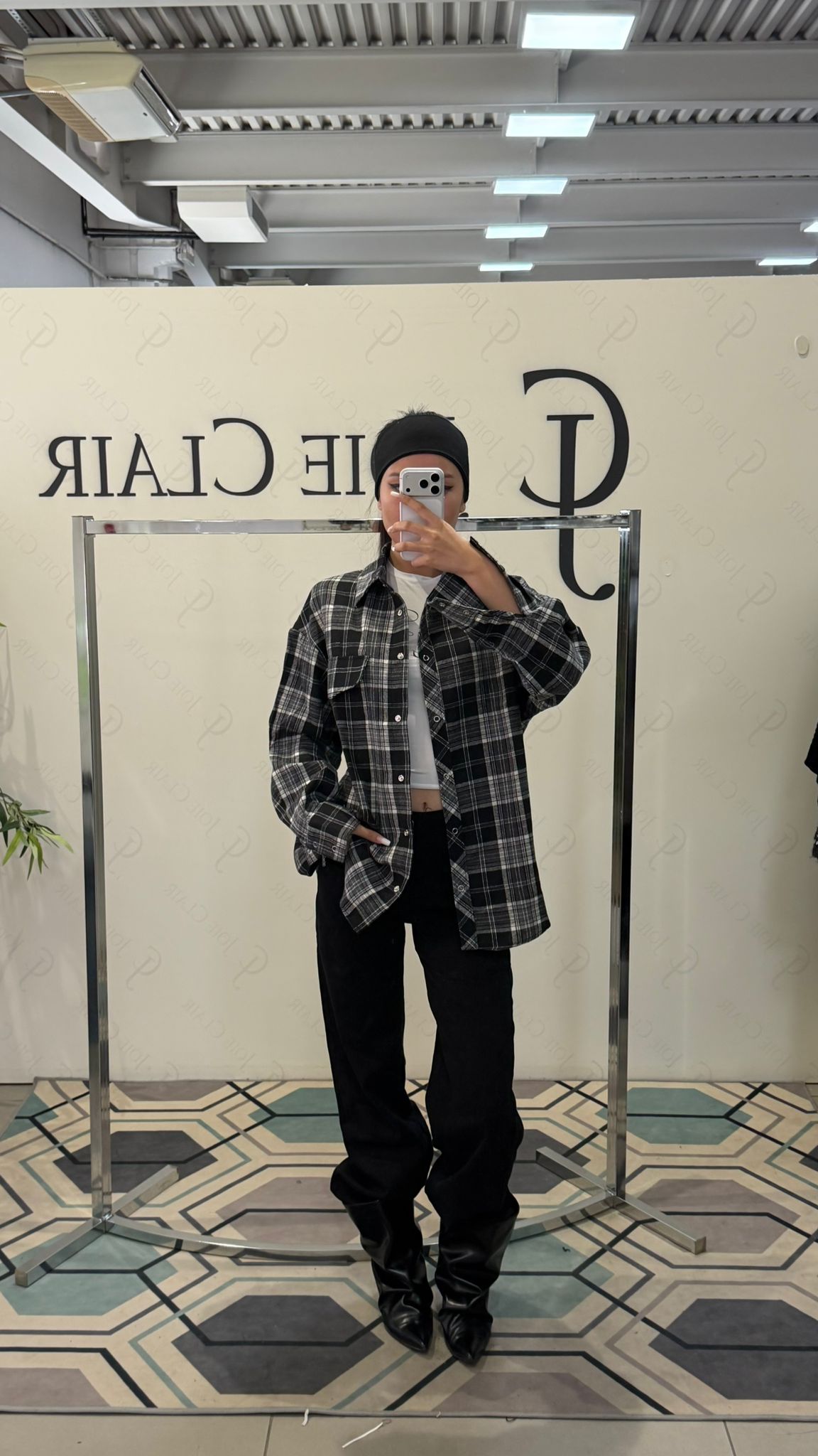 Фото Joie Clair (J-Clair)