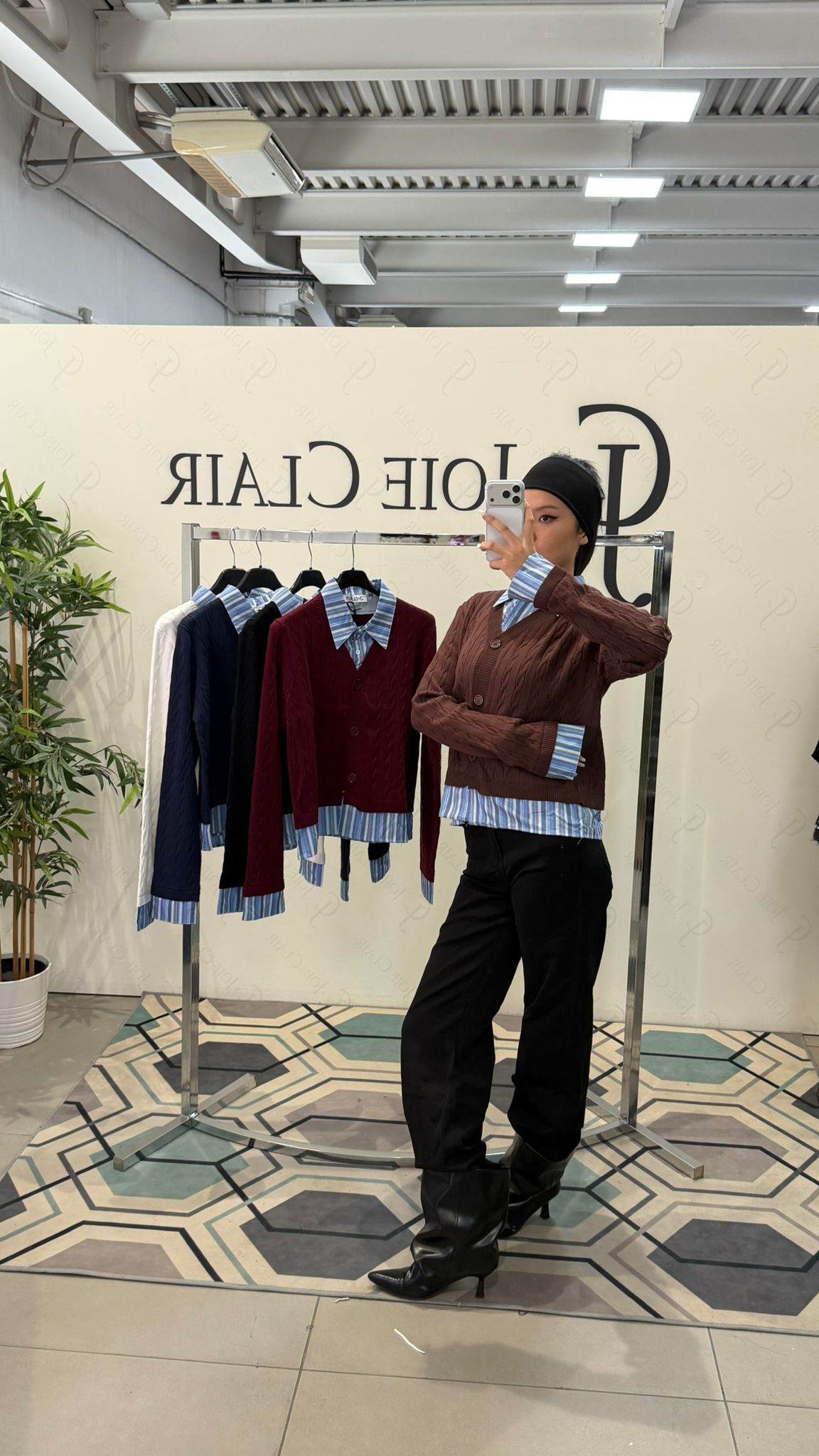 Фото Joie Clair (J-Clair)