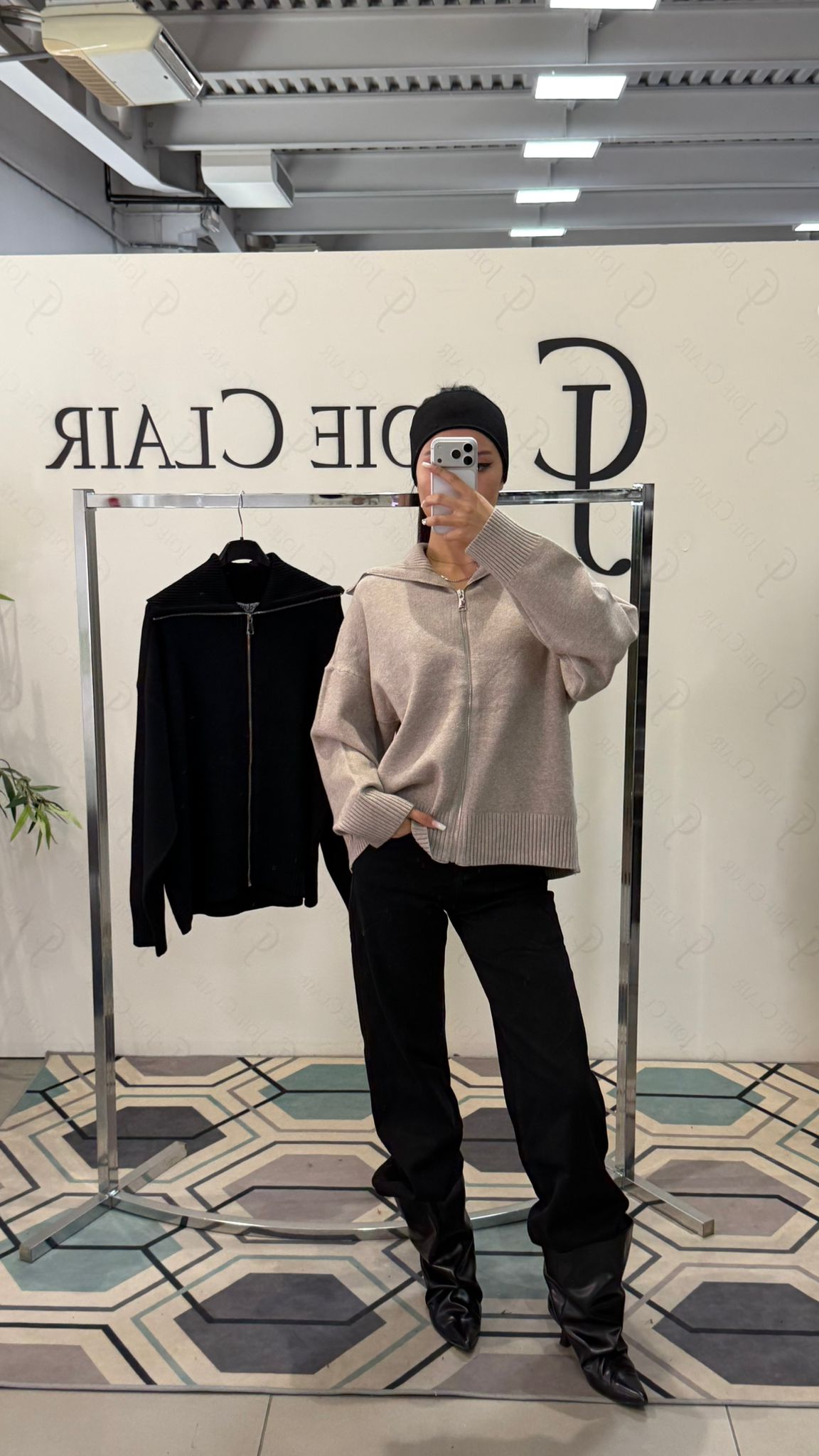 Фото Joie Clair (J-Clair)