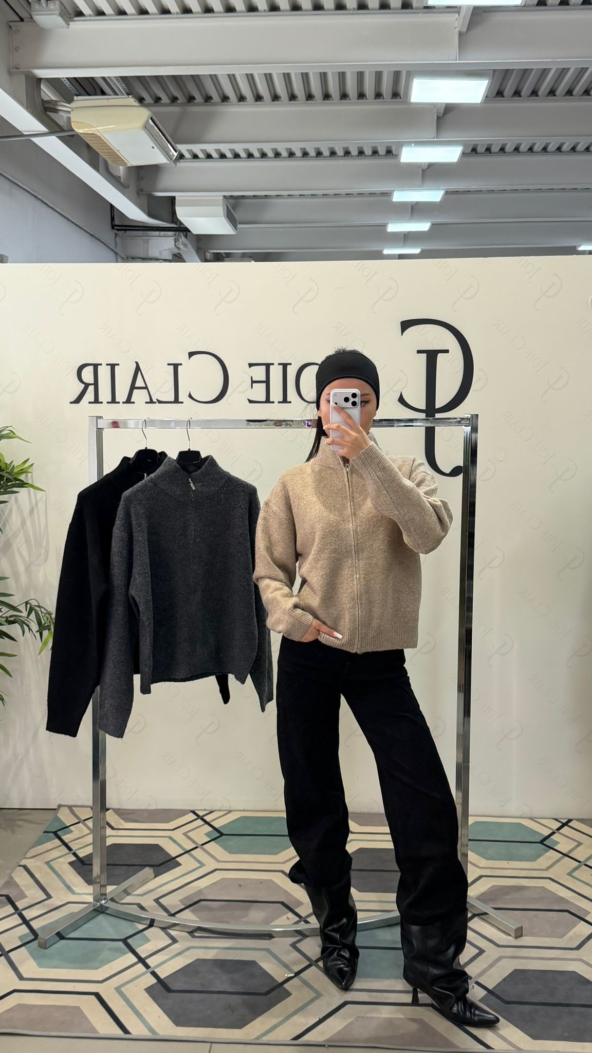 Фото Joie Clair (J-Clair)