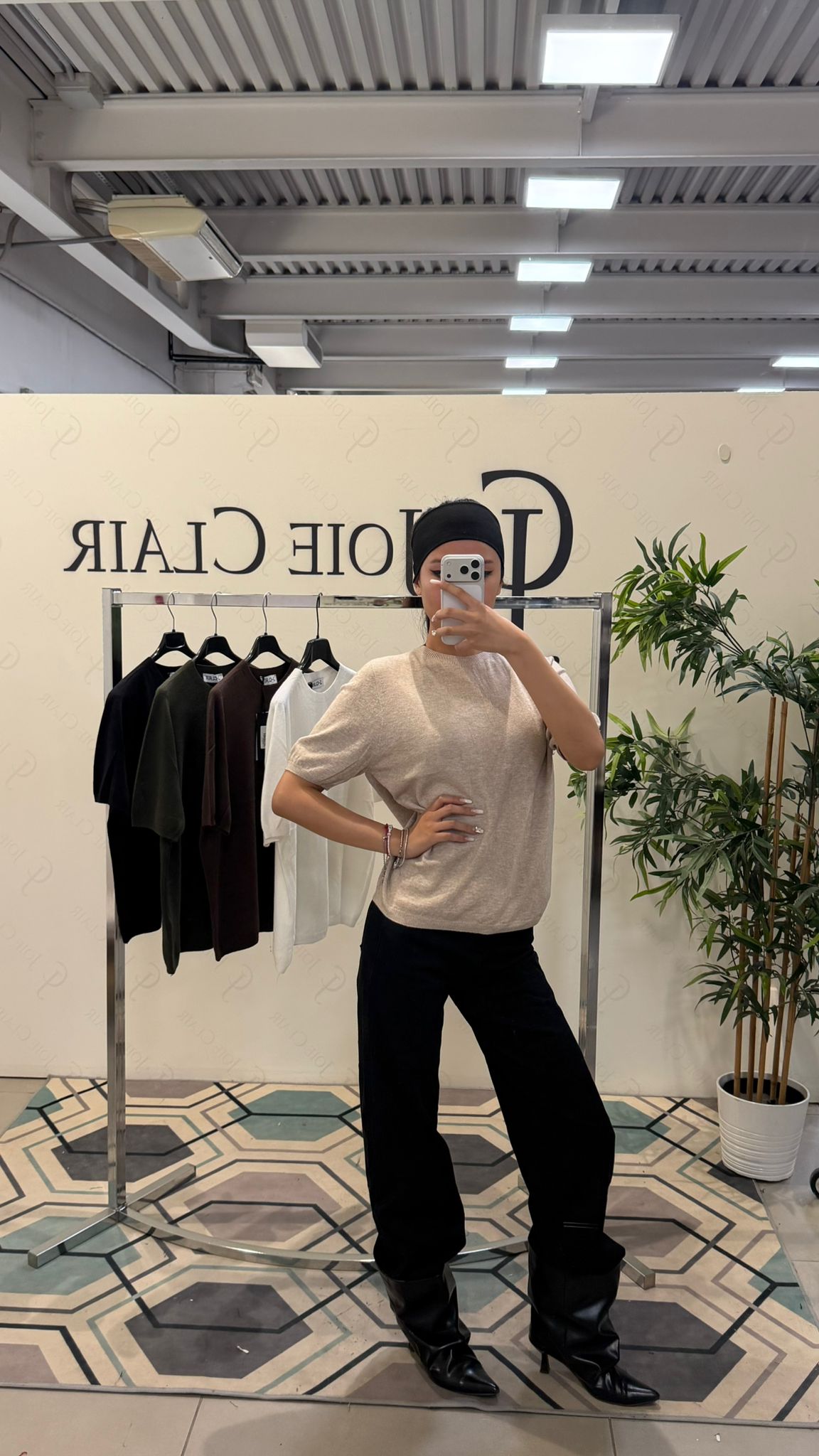 Фото Joie Clair (J-Clair)