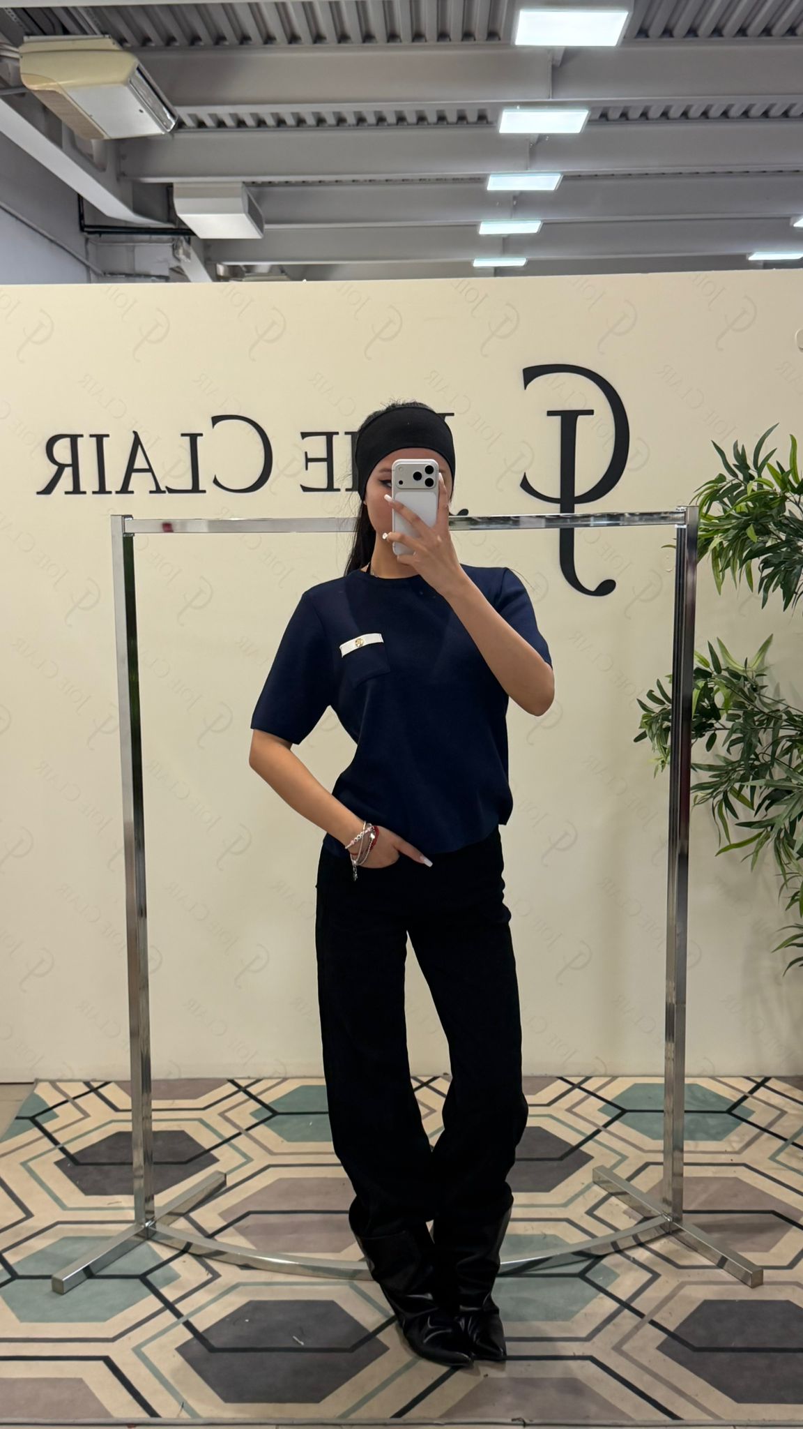 Фото Joie Clair (J-Clair)