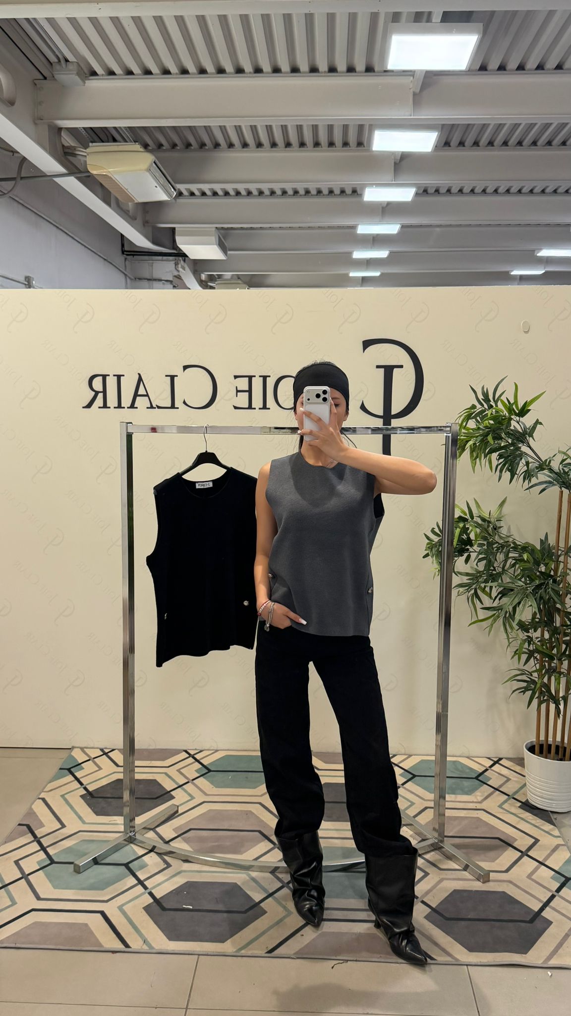 Фото Joie Clair (J-Clair)