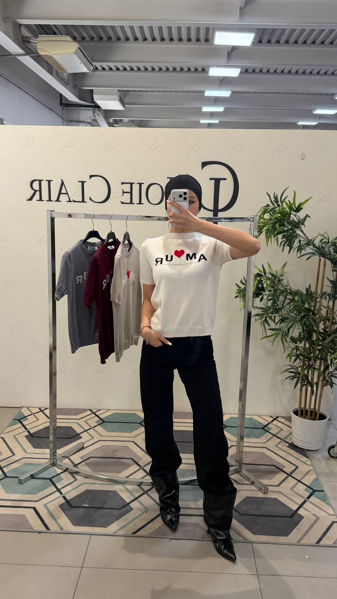 Фото Joie Clair (J-Clair)