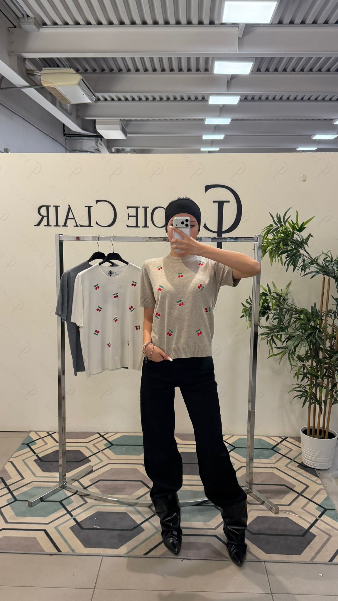 Фото Joie Clair (J-Clair)