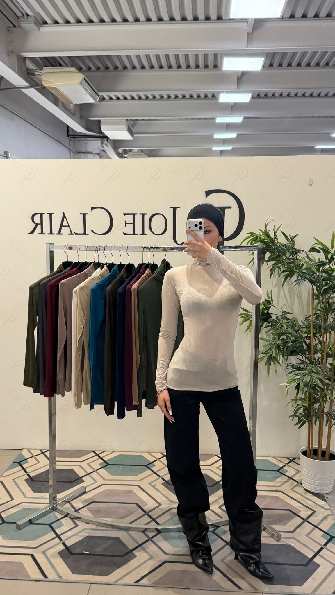 Фото Joie Clair (J-Clair)