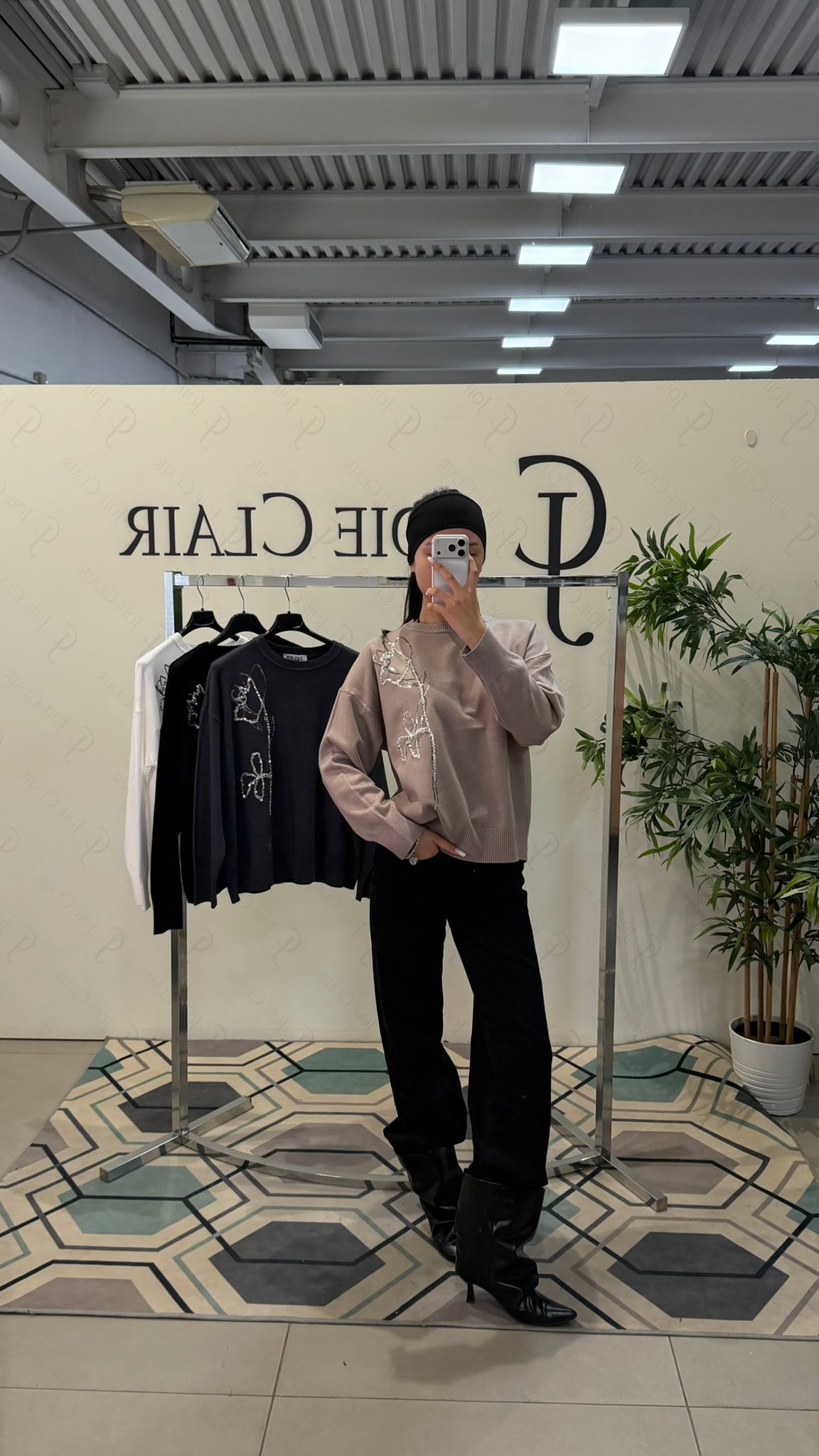 Фото Joie Clair (J-Clair)